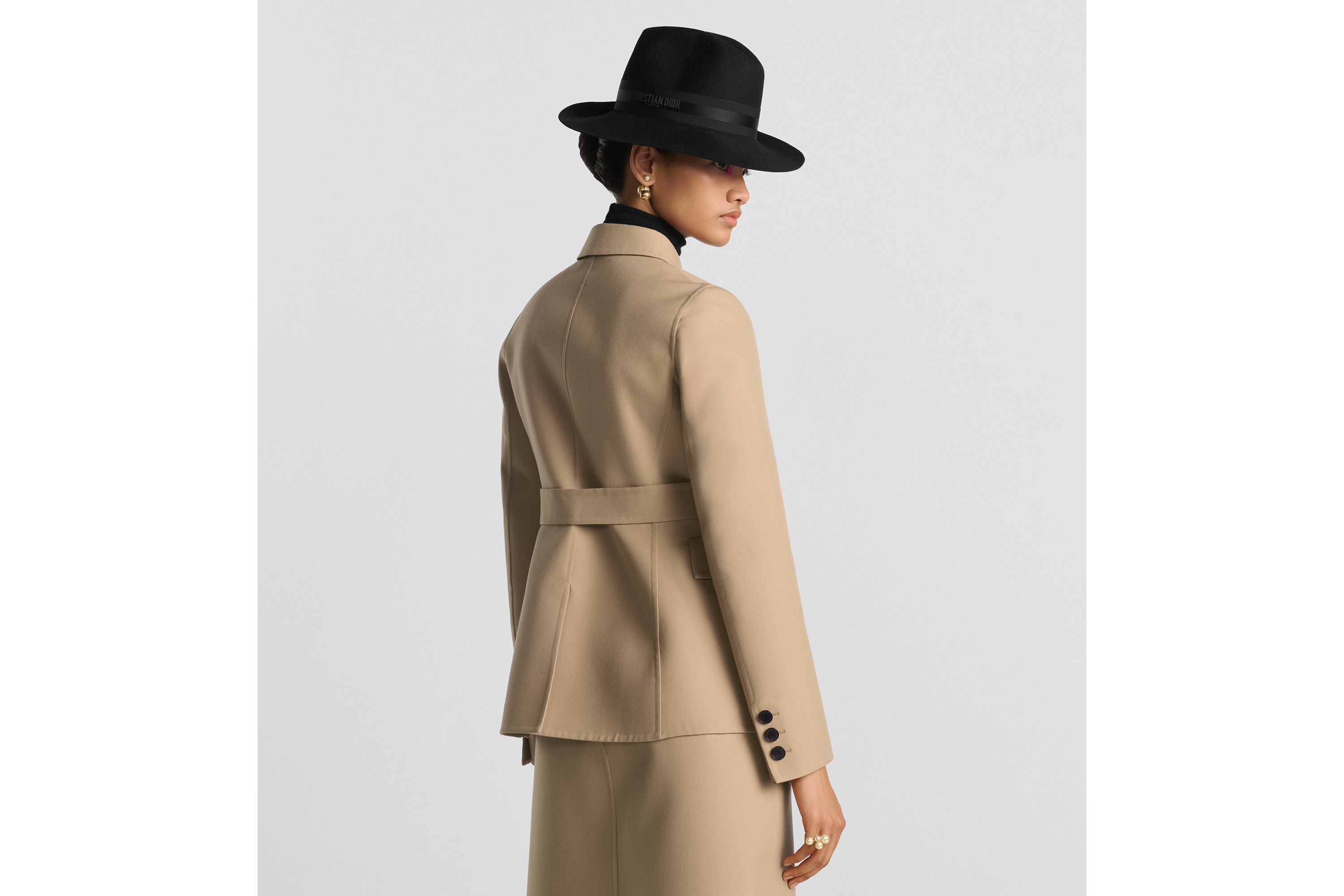 look_image_alt_prefix Getailleerd jasje Beige scheerwol en gabardine van zijde E06