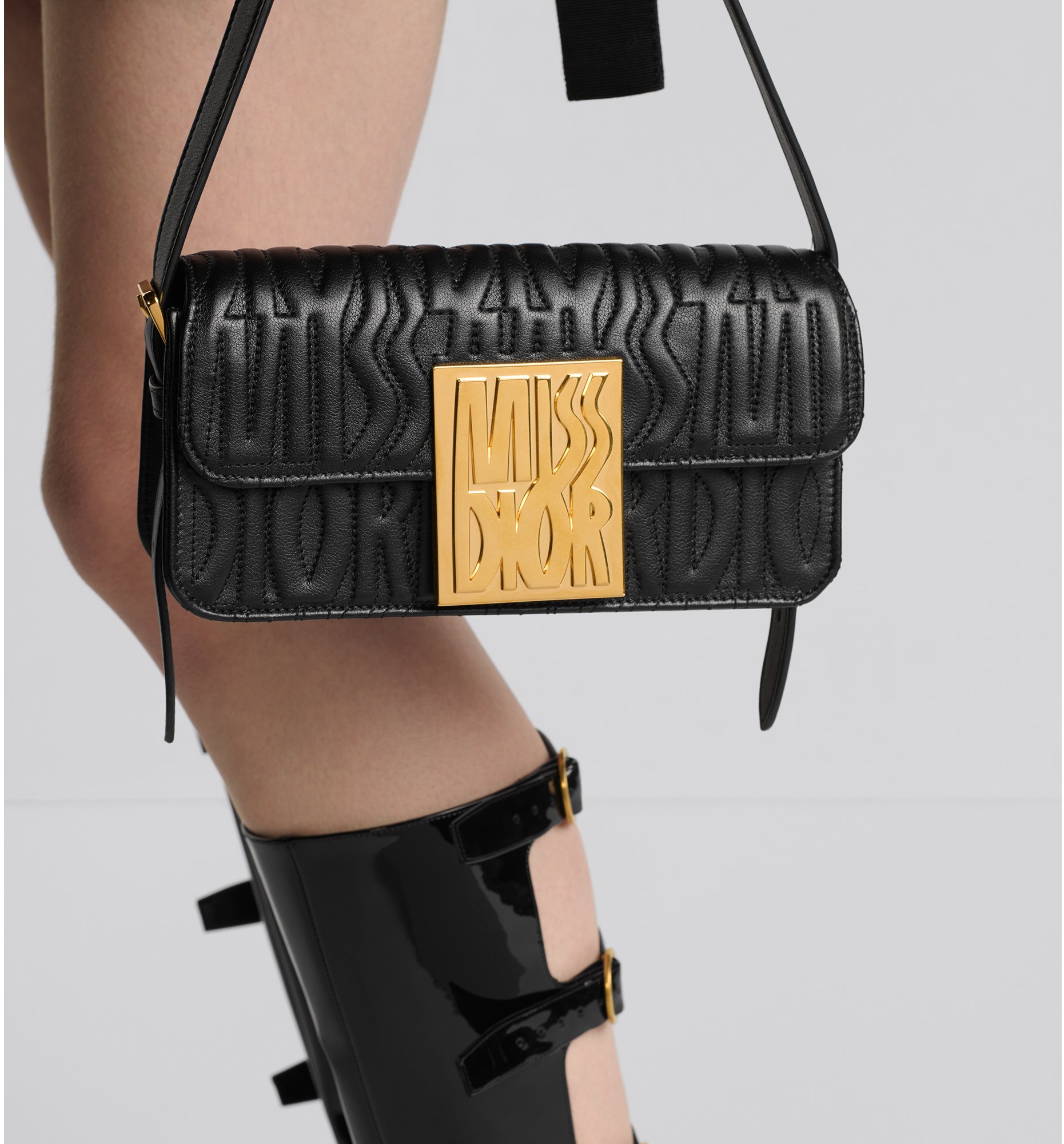 Miss dior flap bag on sale