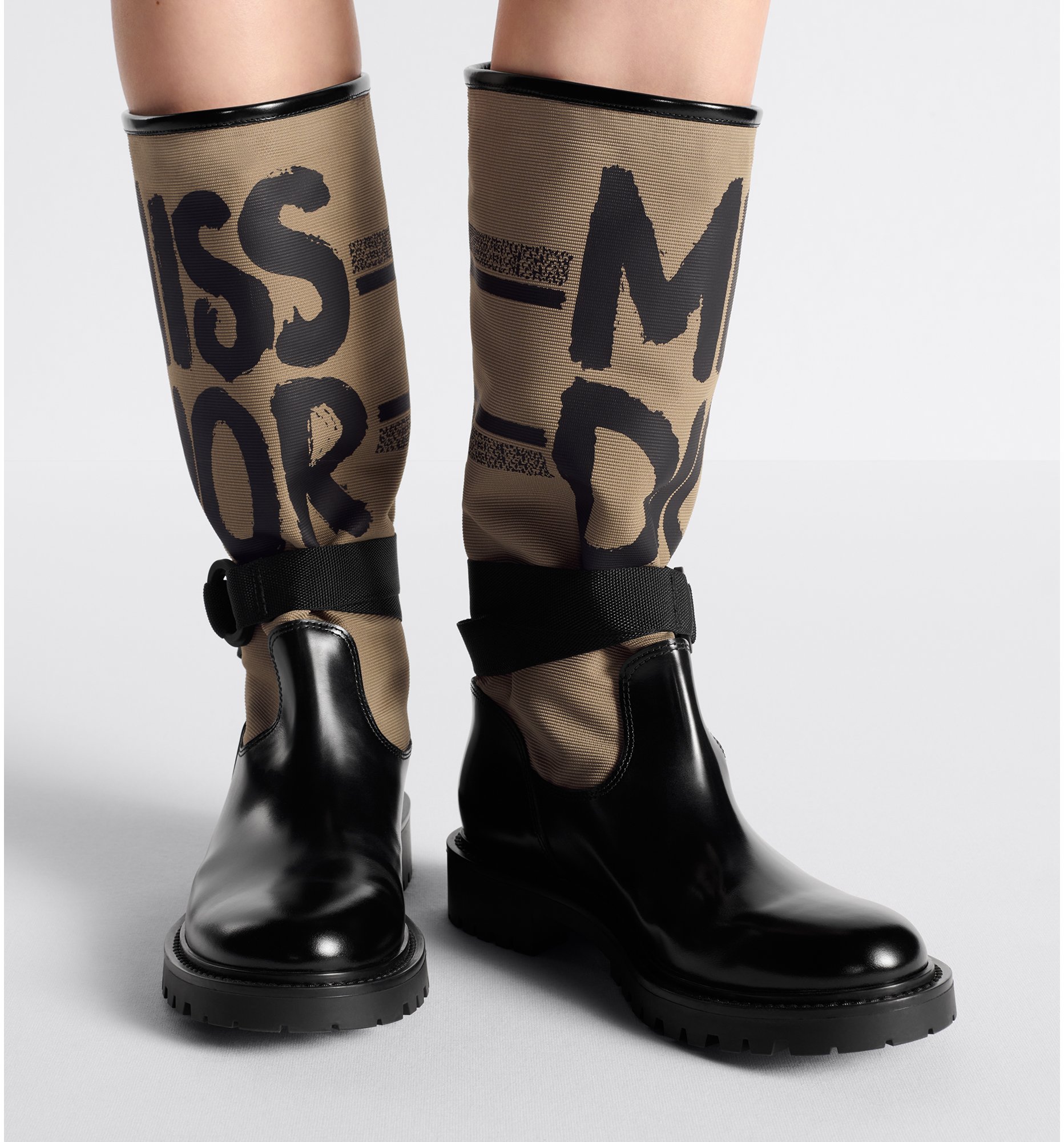 aria_look D-Major Boot