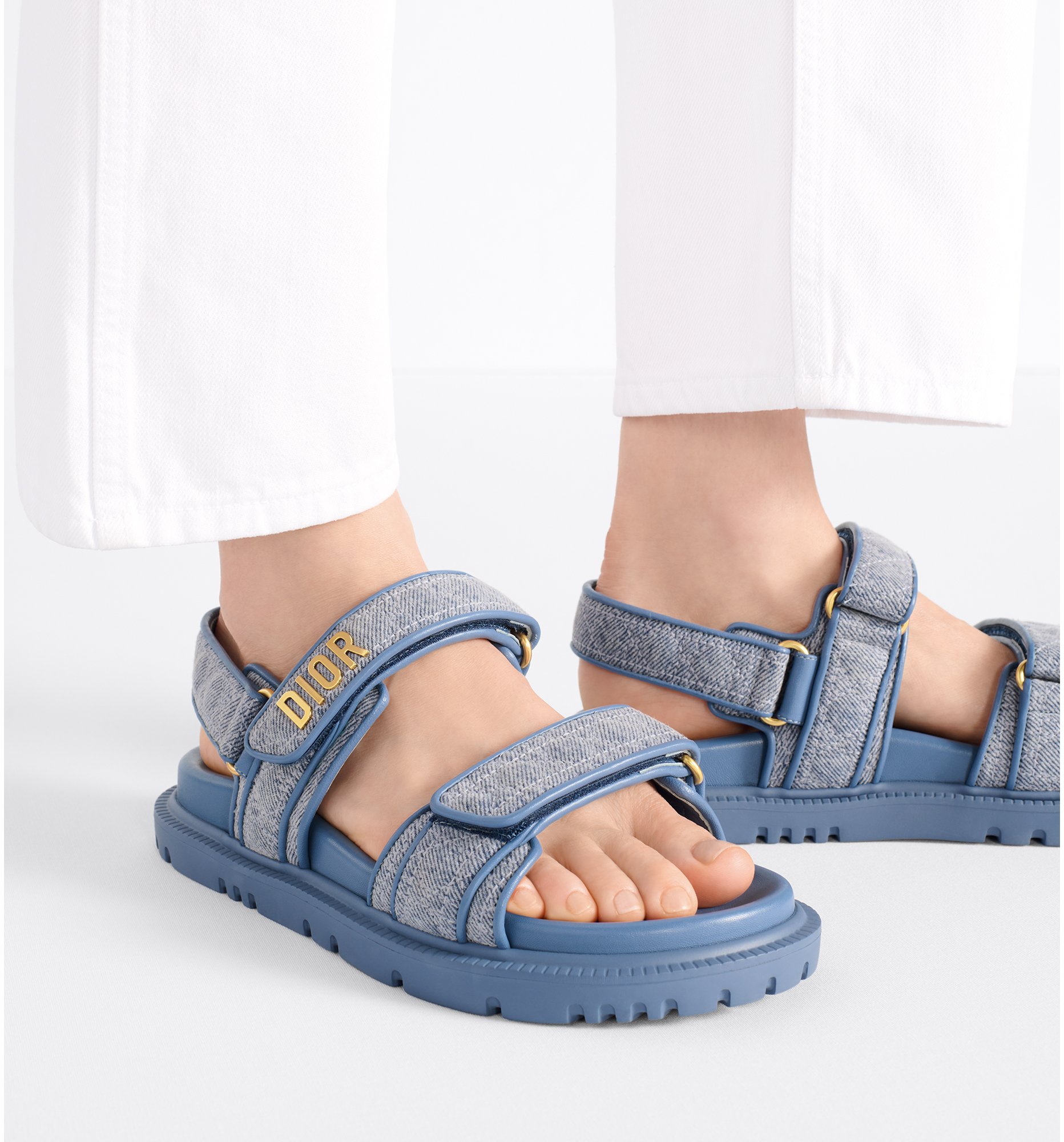 aria_look Dioract Sandal