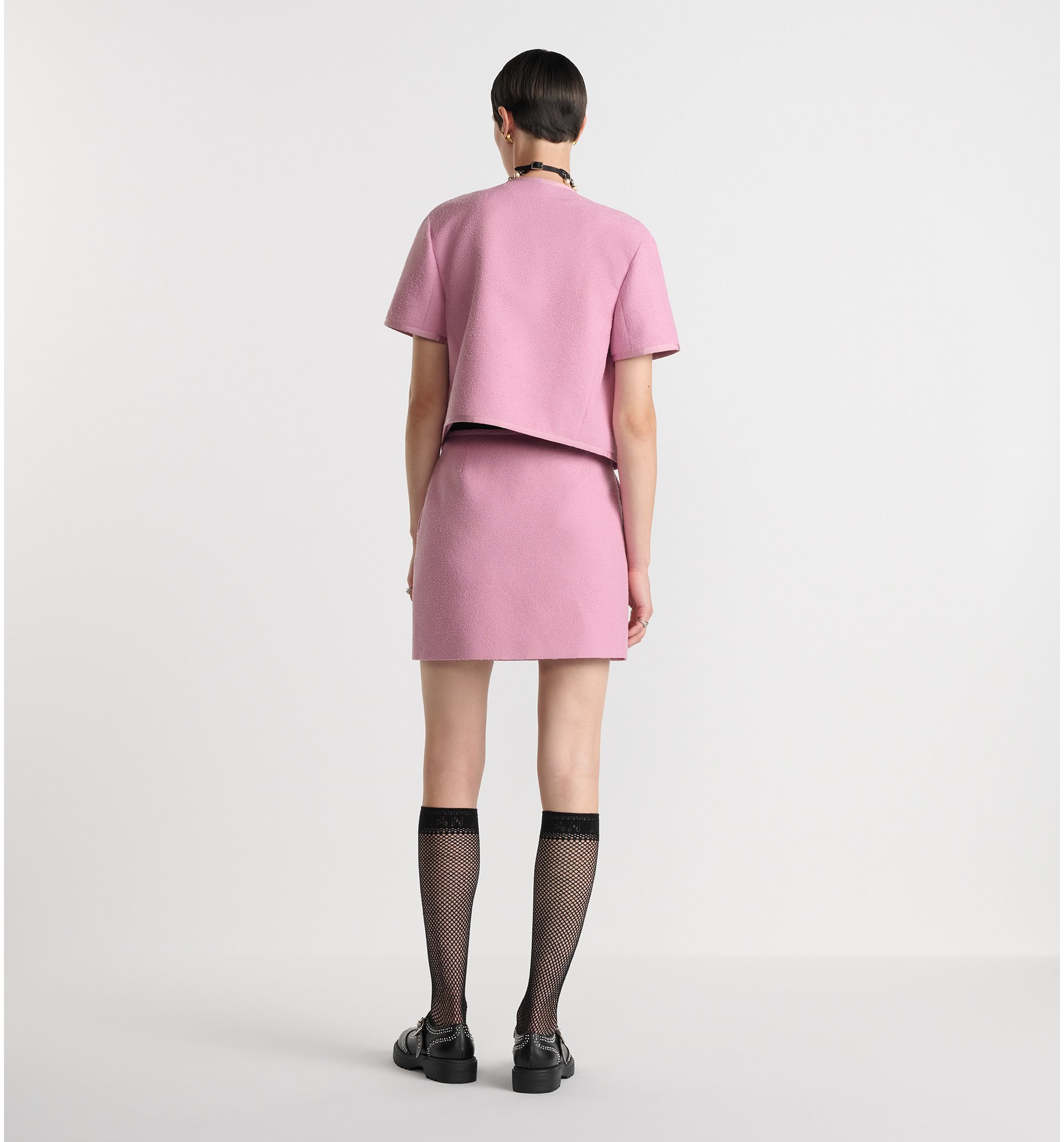 aria_look Miniskirt Three quarter closed view