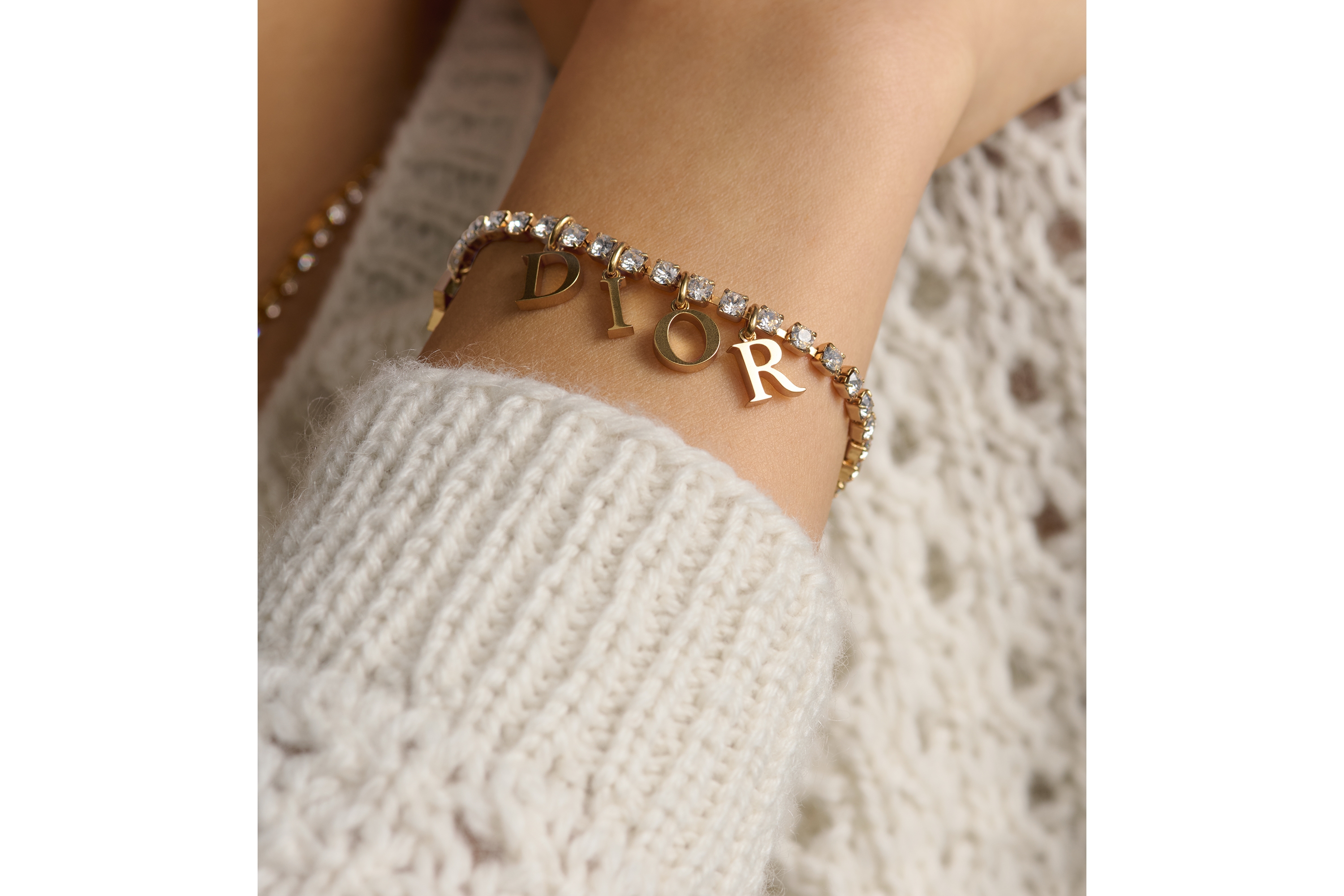 Look Dio(r)evolution Bracelet Gold-Finish Metal and Silver-Tone Crystals E11