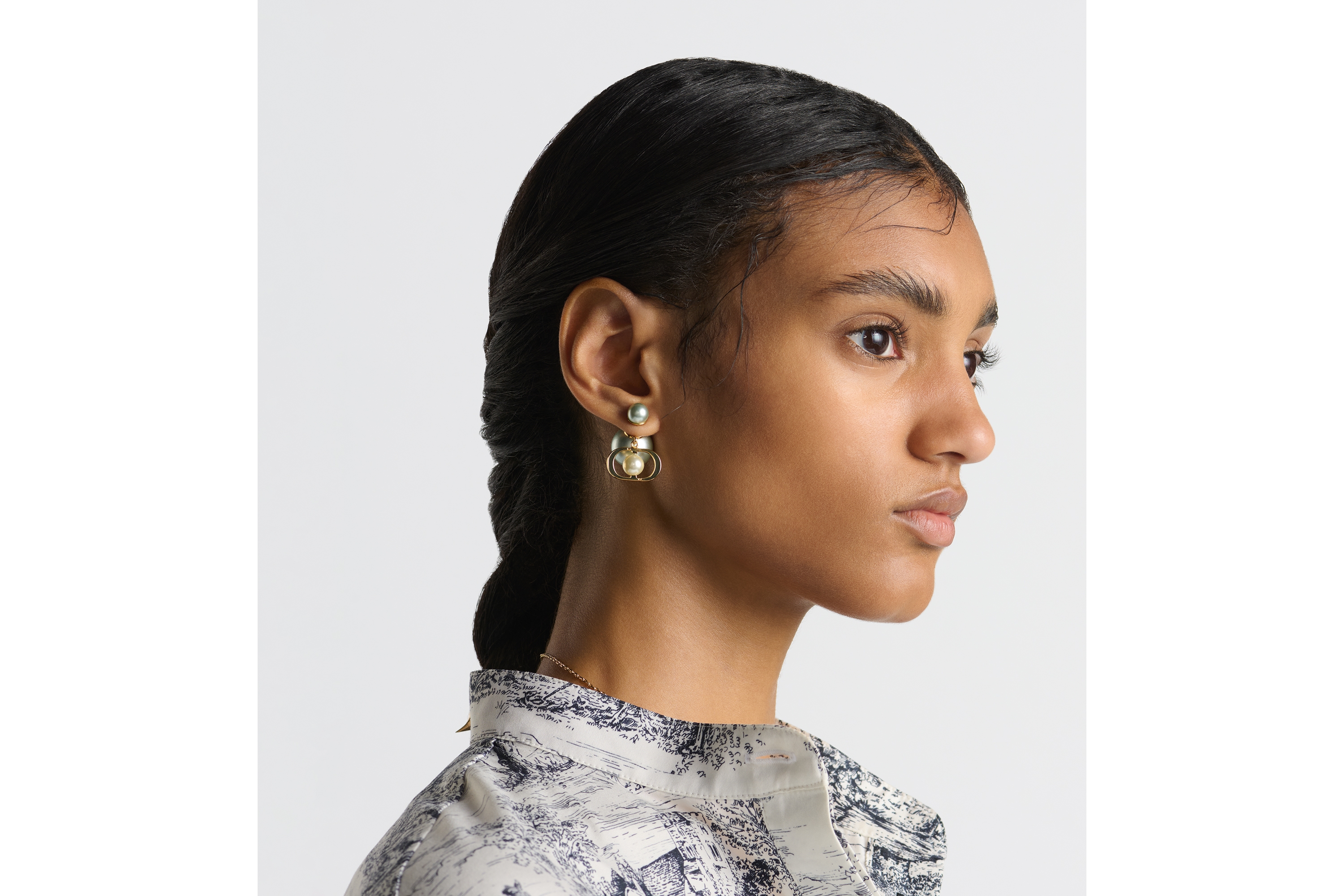 Boucle D'oreille Anneau Doré Fleur Et Perle