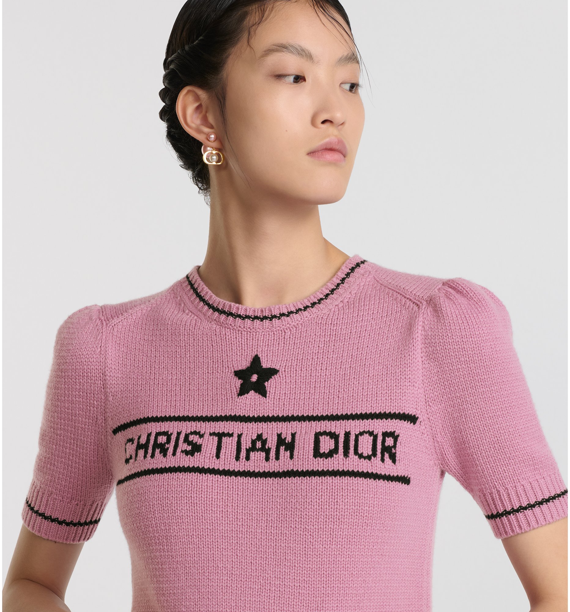 aria_look Short-Sleeved Sweater Worn view cropped