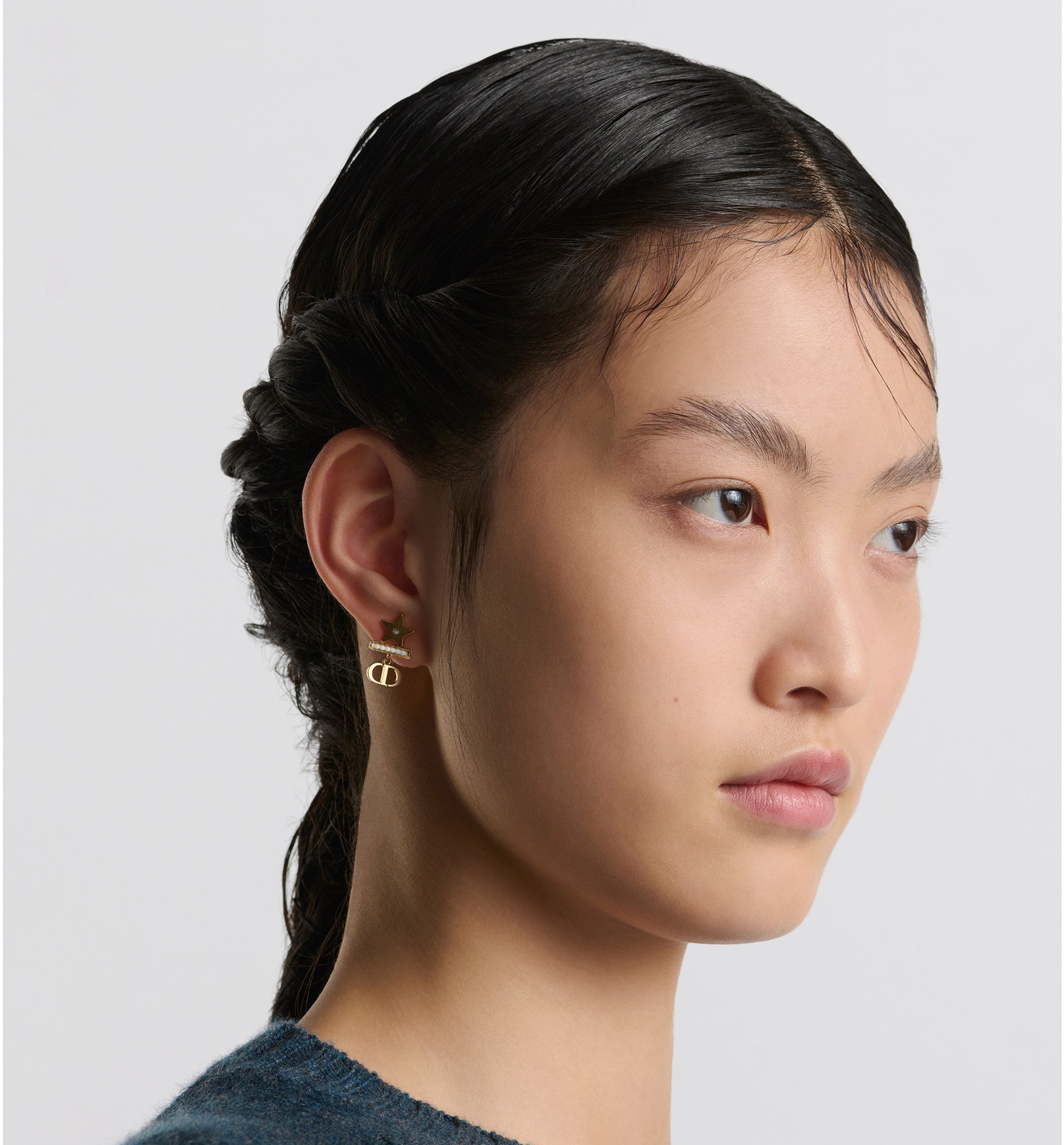 aria_look Petit CD Earrings Back view