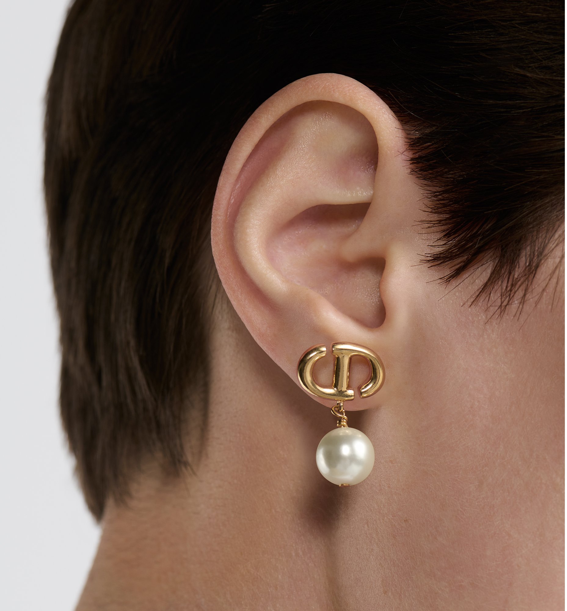 DIOR | CD Navy ピアス メタル & レジンパール - アクセサリー