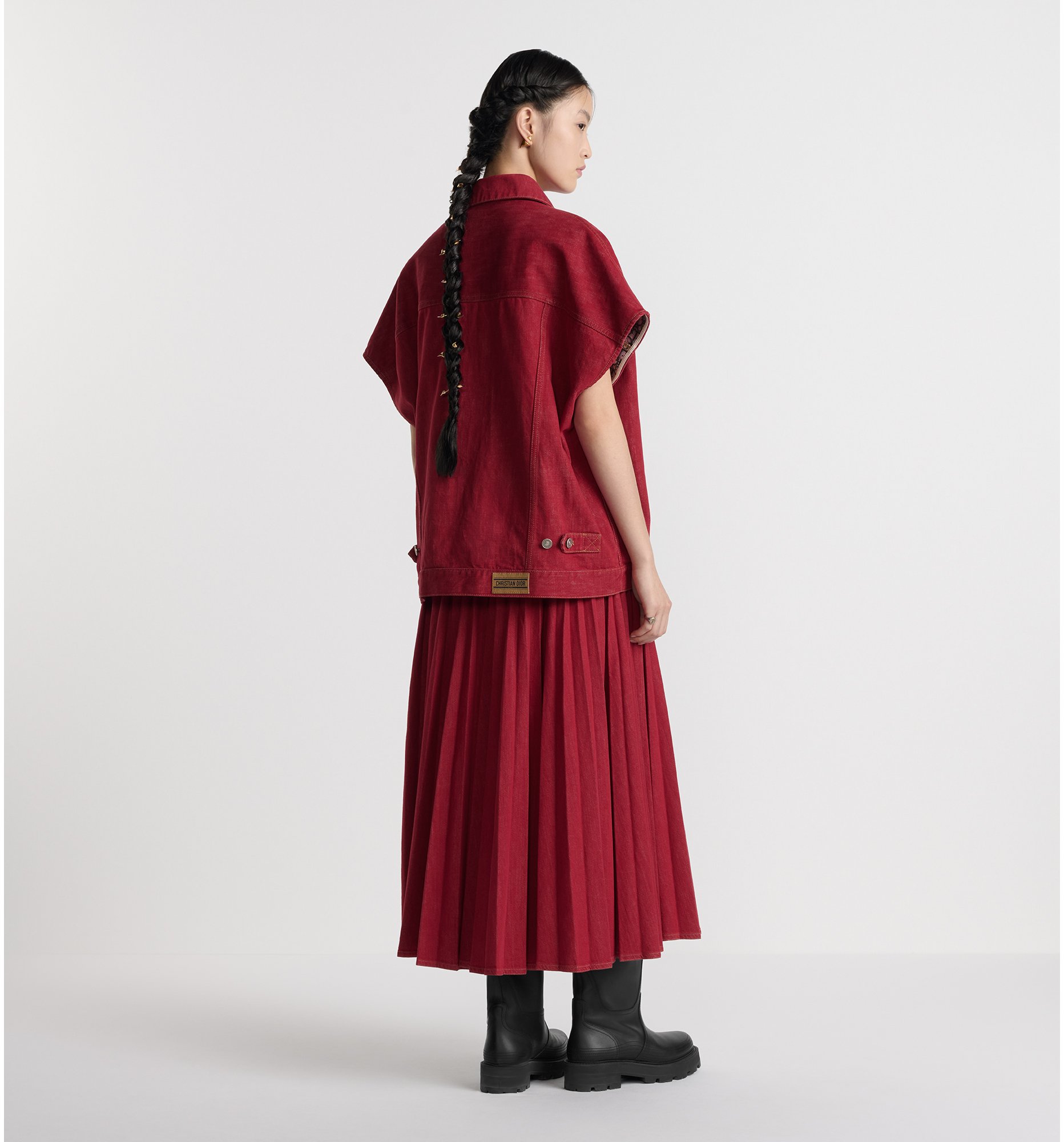 aria_look Pleated Mid-Length Skirt Three quarter closed view
