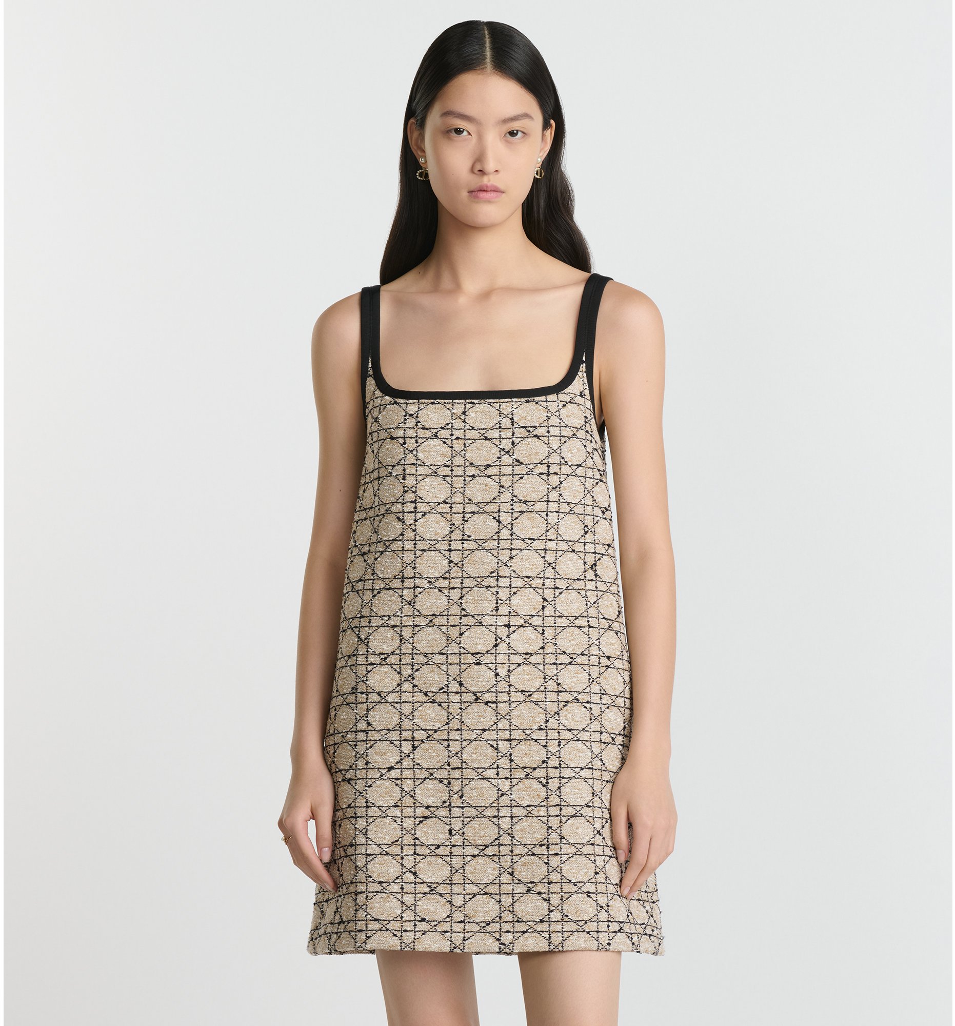 aria_look Short Flared Cannage Dress Three quarter opened view