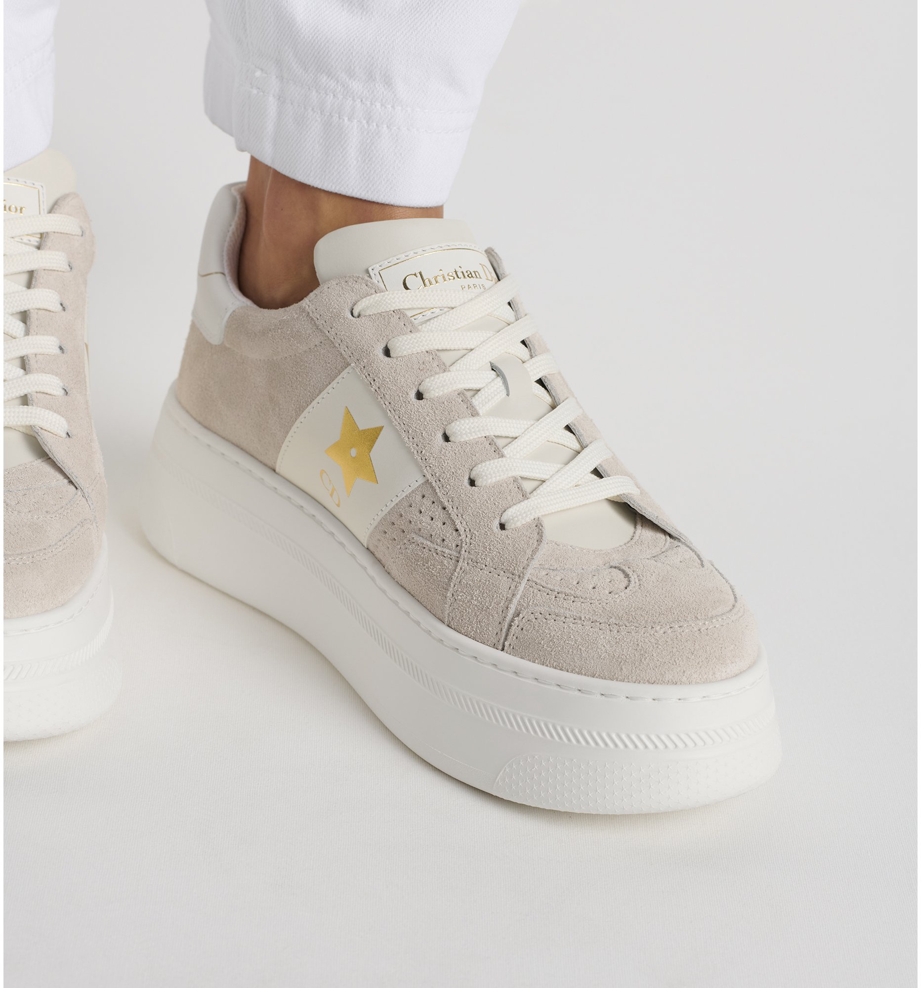 aria_look Dior Star Platform Sneaker