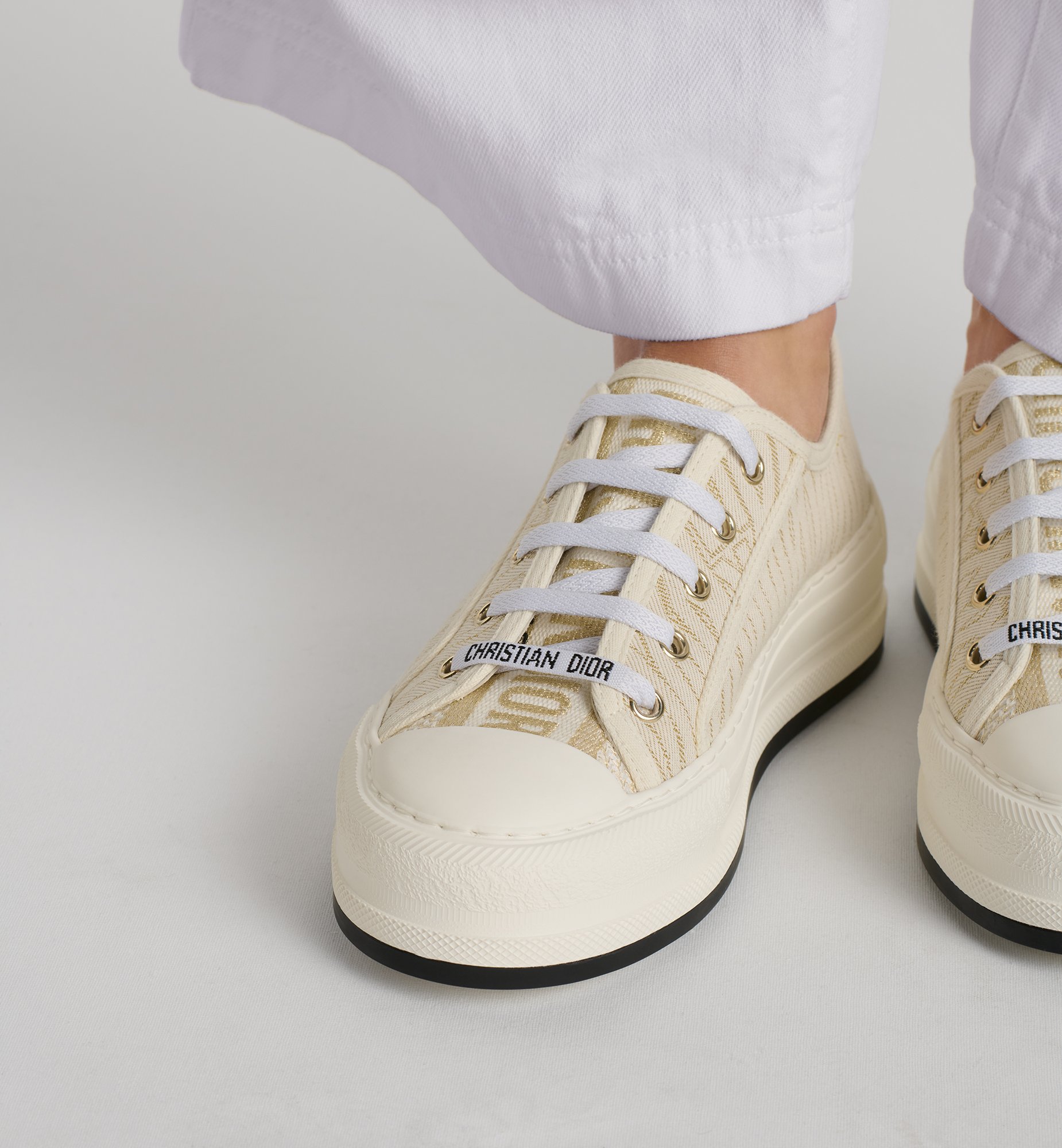 Dior Or Walk'n'Dior Platform Sneaker White Cotton Canvas Dior Or Walk'n'Dior Platform Sneaker White Cotton Canvas