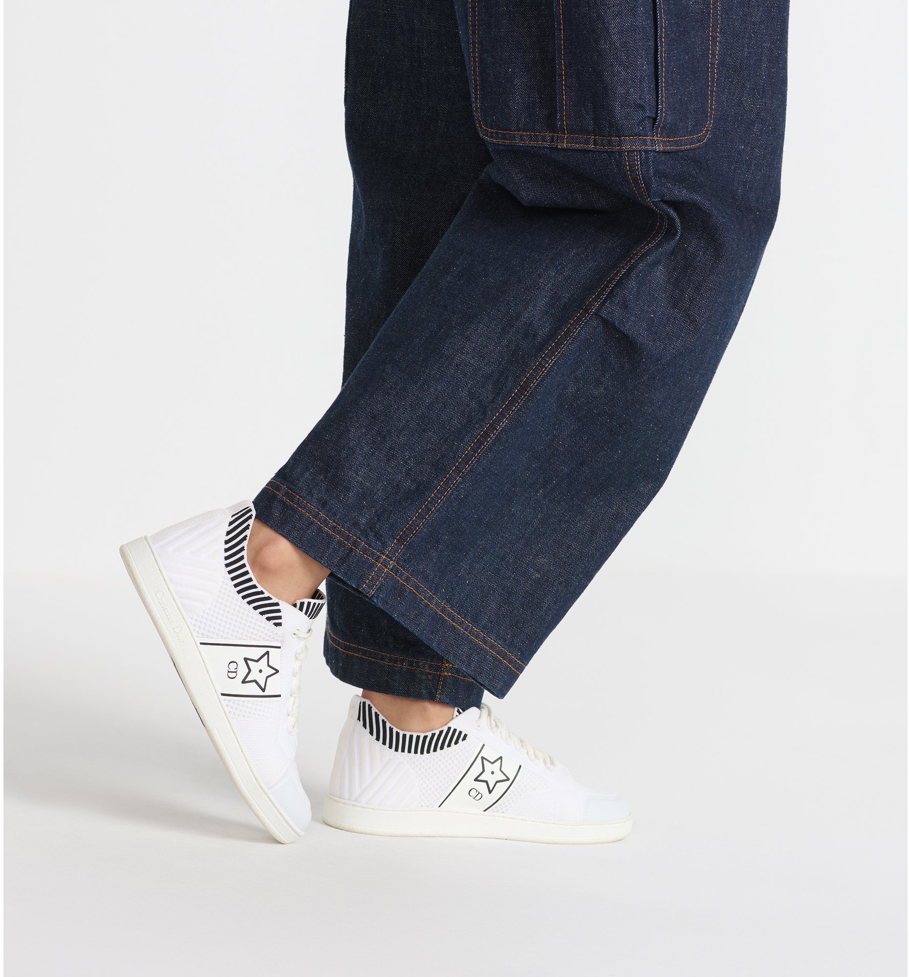 aria_look Dior Star Sneaker