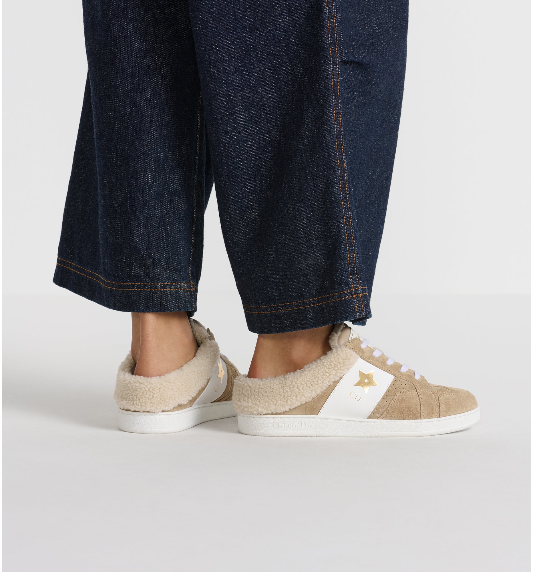 aria_look Dior Star Sneaker