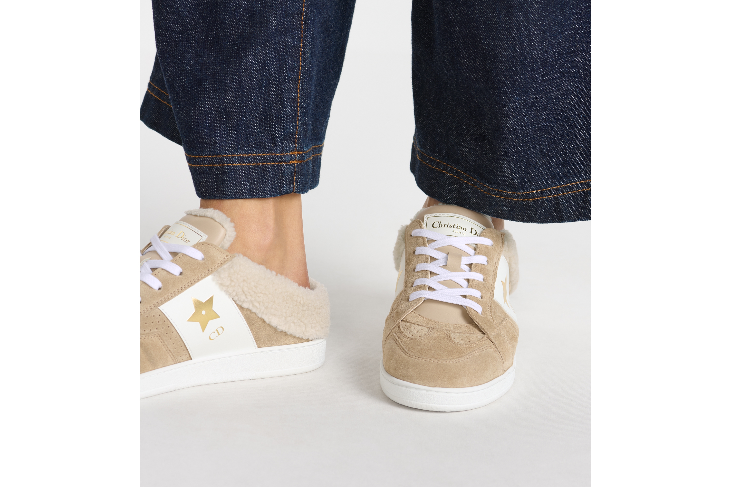Look Sneaker Dior Star Veau velours beige E17