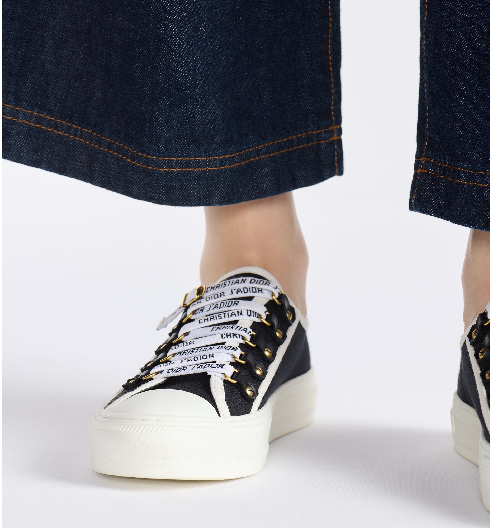 aria_look Walk'n'Dior Sneaker