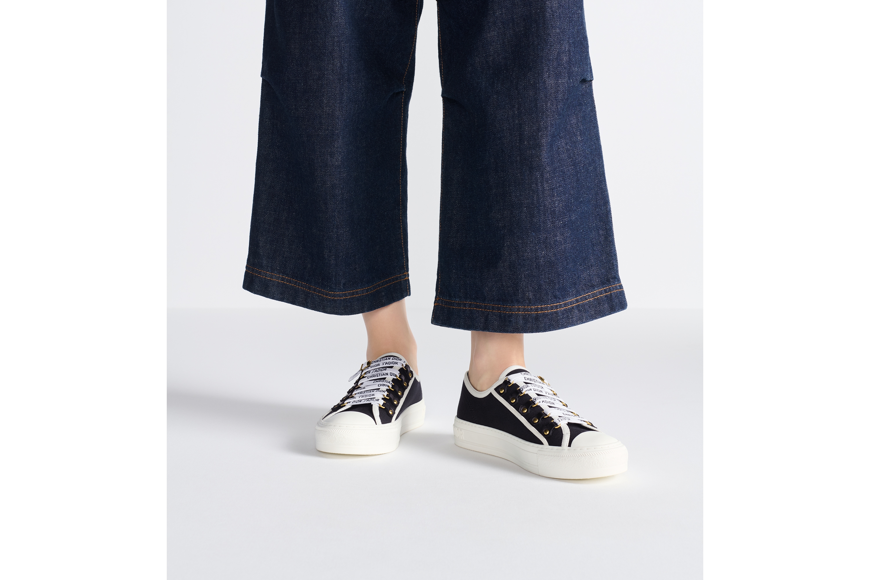 Look Walk'n'Dior Sneaker Black Cotton Canvas E15