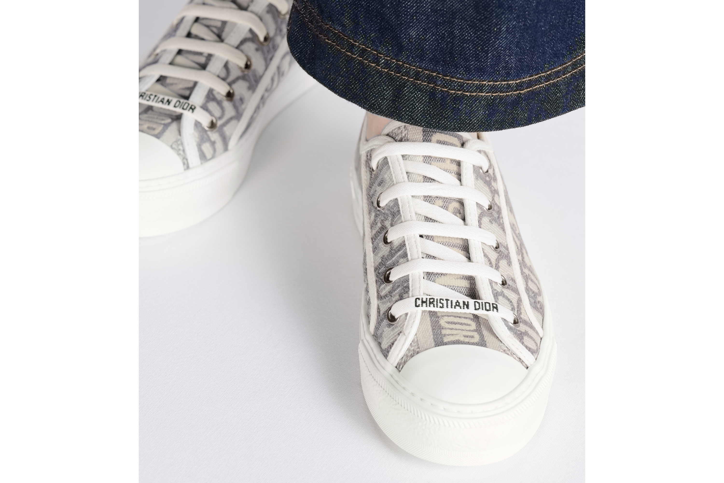 look_image_alt_prefix Walk'n'Dior-sneaker Katoen met steengrijs Dior Oblique-borduursel E15