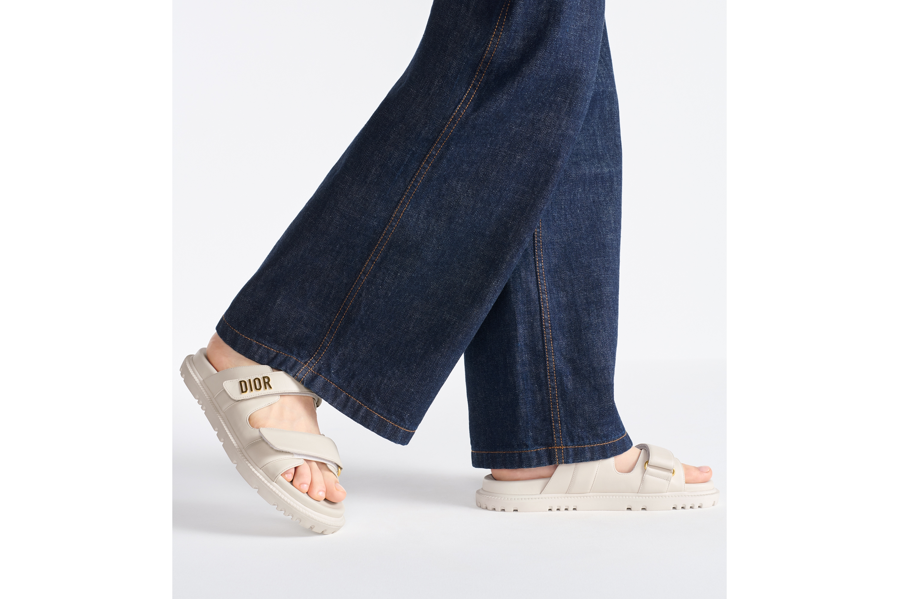 look_image_alt_prefix Dioract-muiltje Wit lamsleer E15