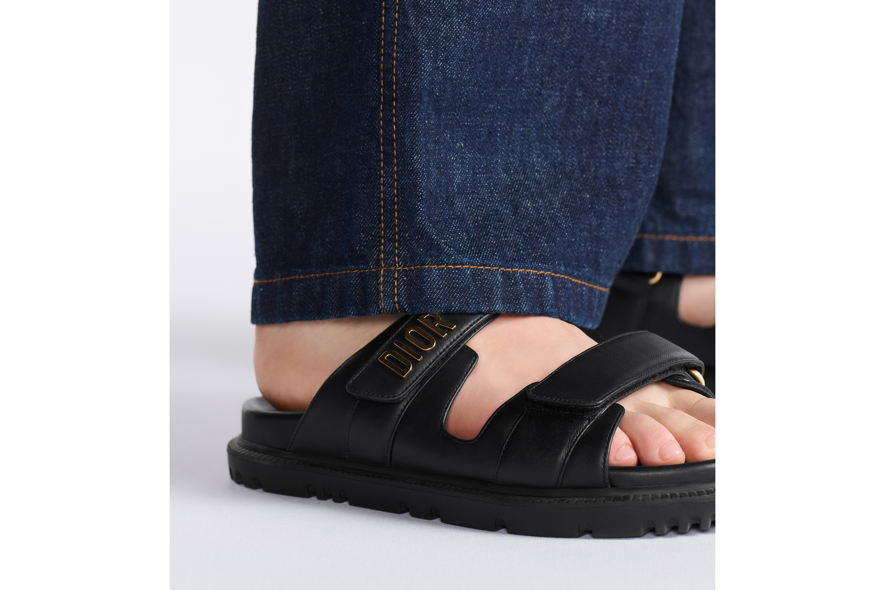 Look Dioract Slide Black Lambskin E17