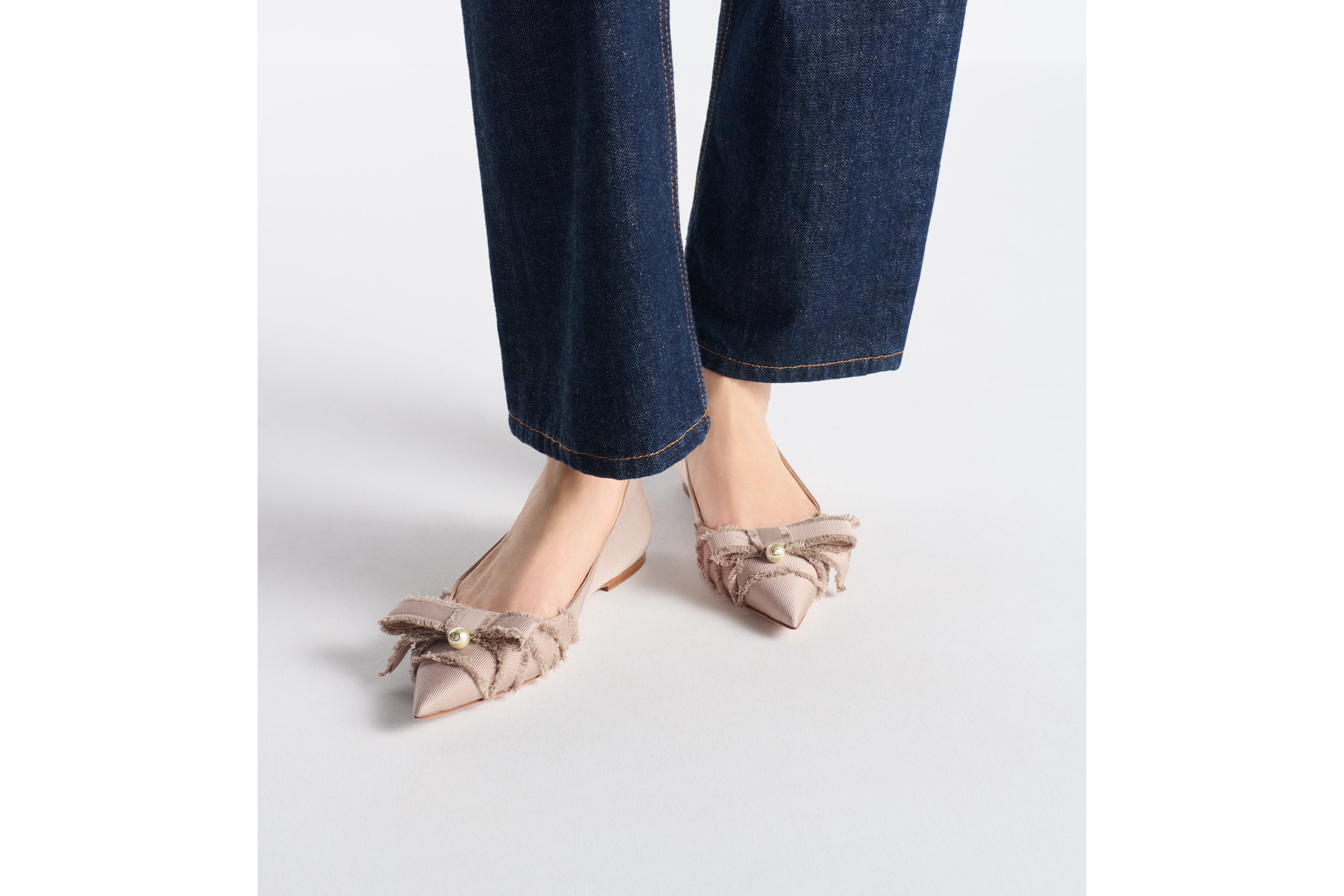 Adiorable-ballerina Nude ripslint met franjes DIOR