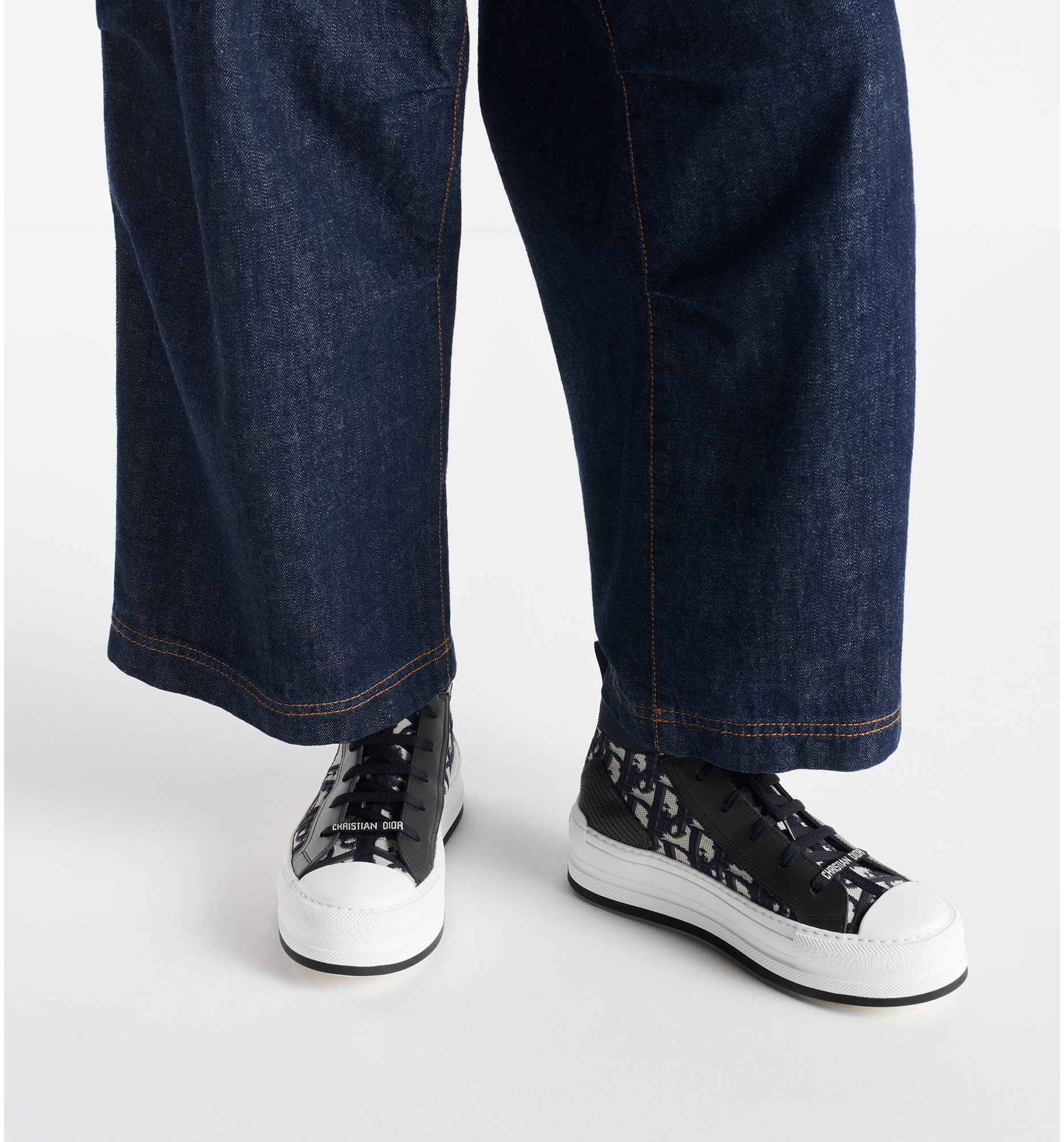 aria_look Walk'n'Dior Platform Sneaker