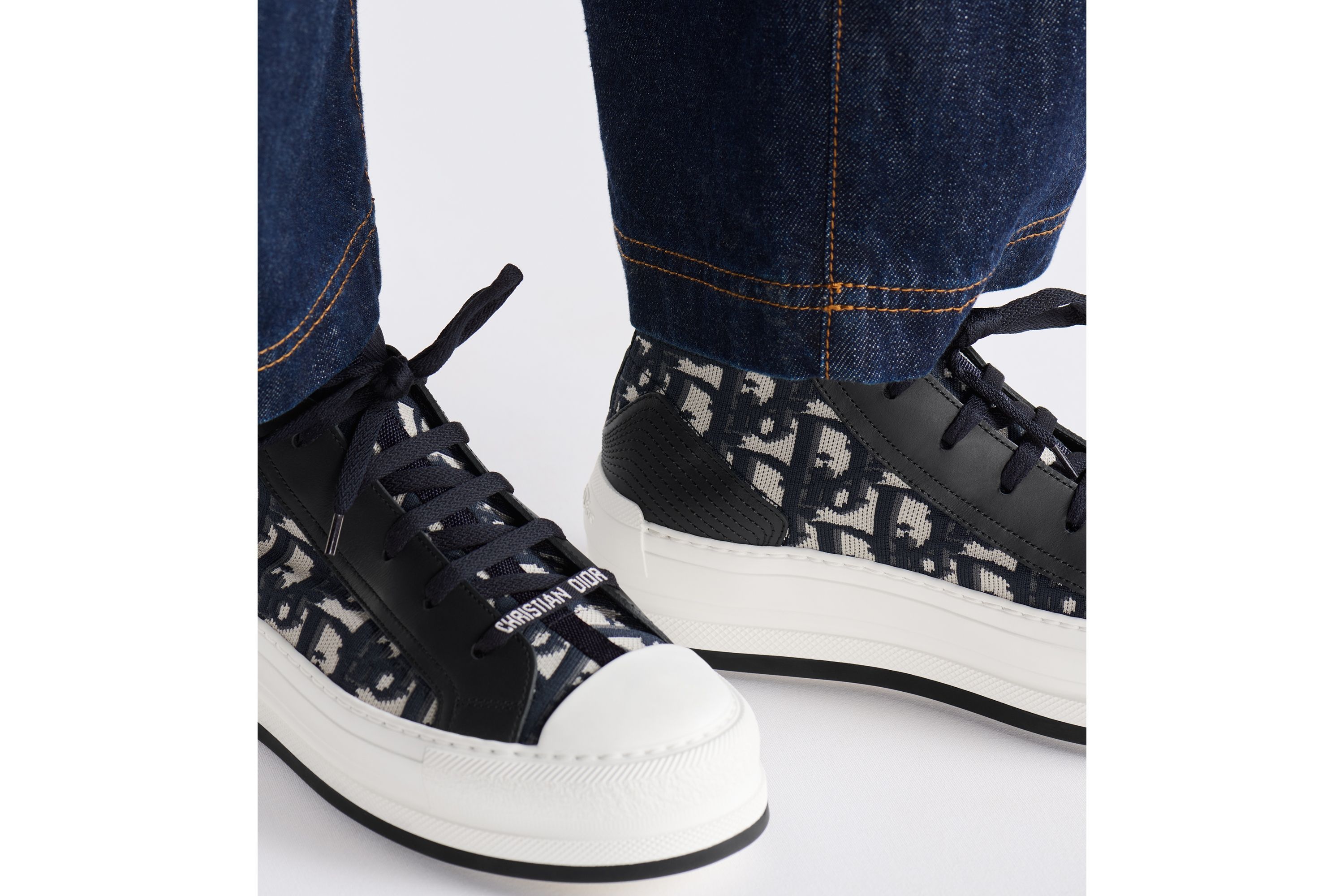 Look Walk'n'Dior Platform Sneaker Deep Blue Dior Oblique Technical Mesh and Calfskin E15