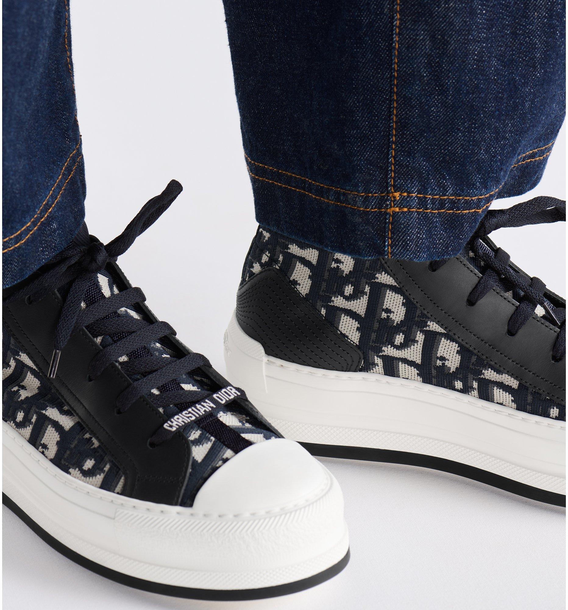 aria_look Walk'n'Dior Platform Sneaker