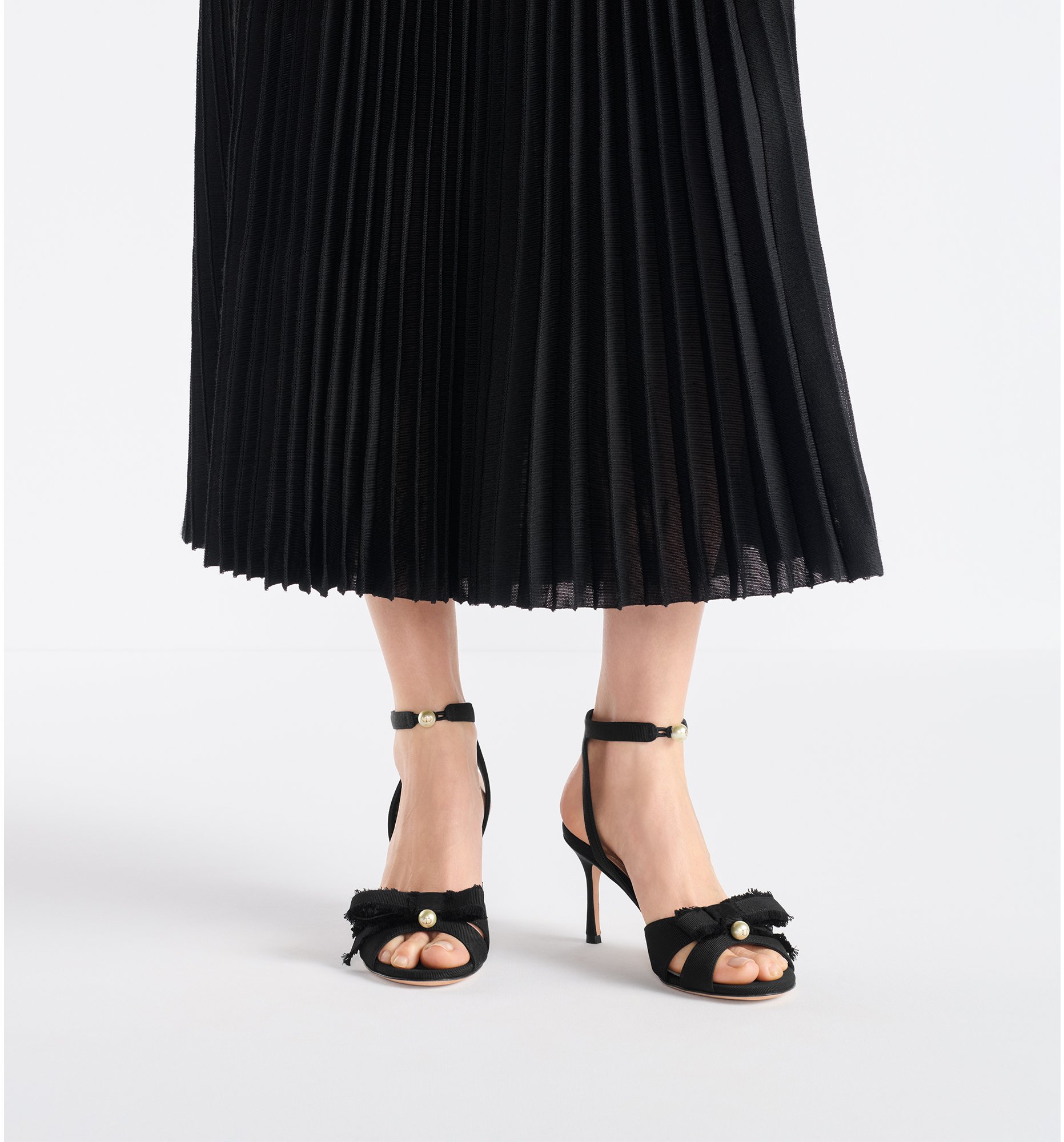 aria_look Adiorable Heeled Sandal
