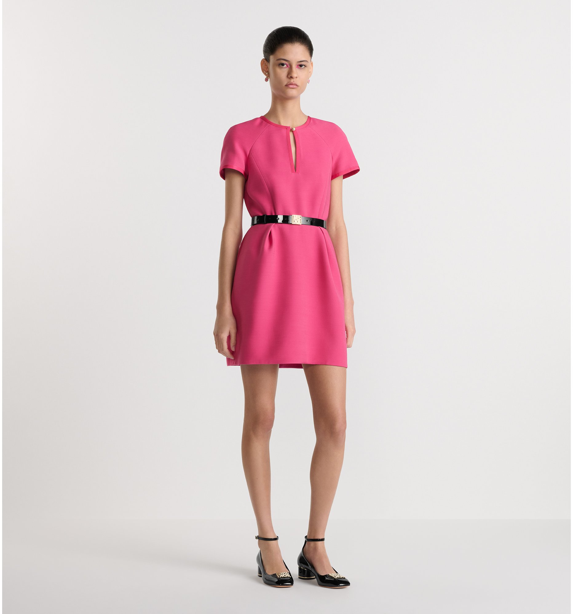 aria_look Miss Dior Short Belted Dress Front view