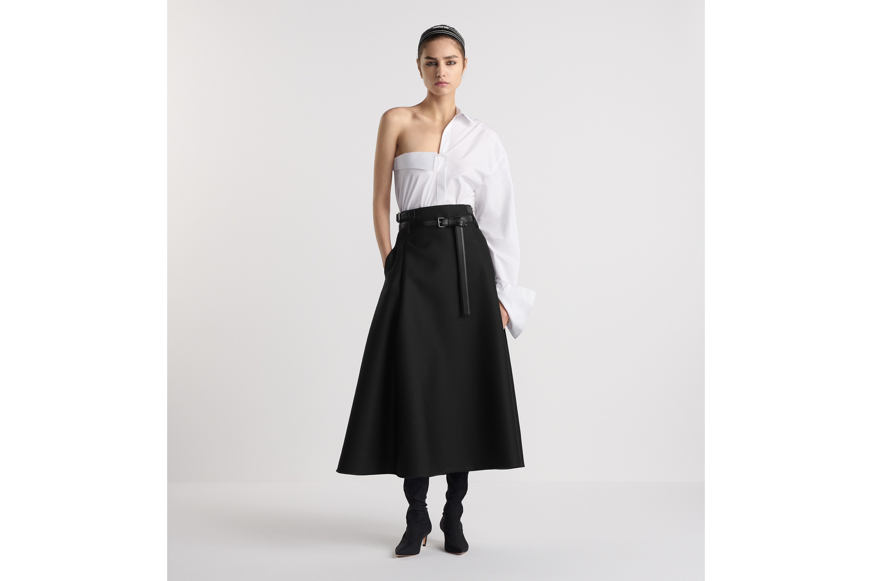 Look Mid-Length Belted Skirt Black Virgin Wool and Silk Grain de Poudre E01