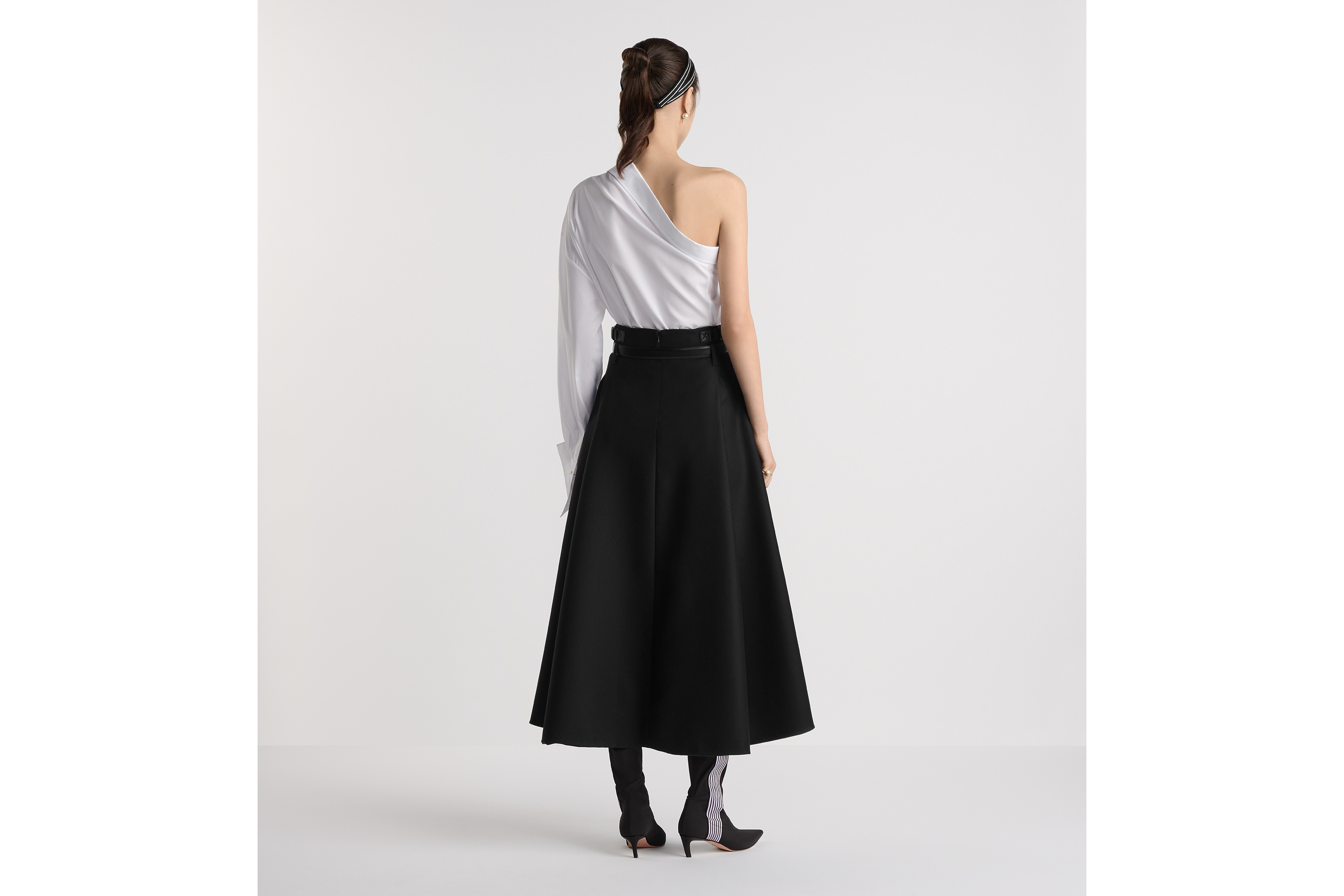 Look Mid-Length Belted Skirt Black Virgin Wool and Silk Grain de Poudre E03