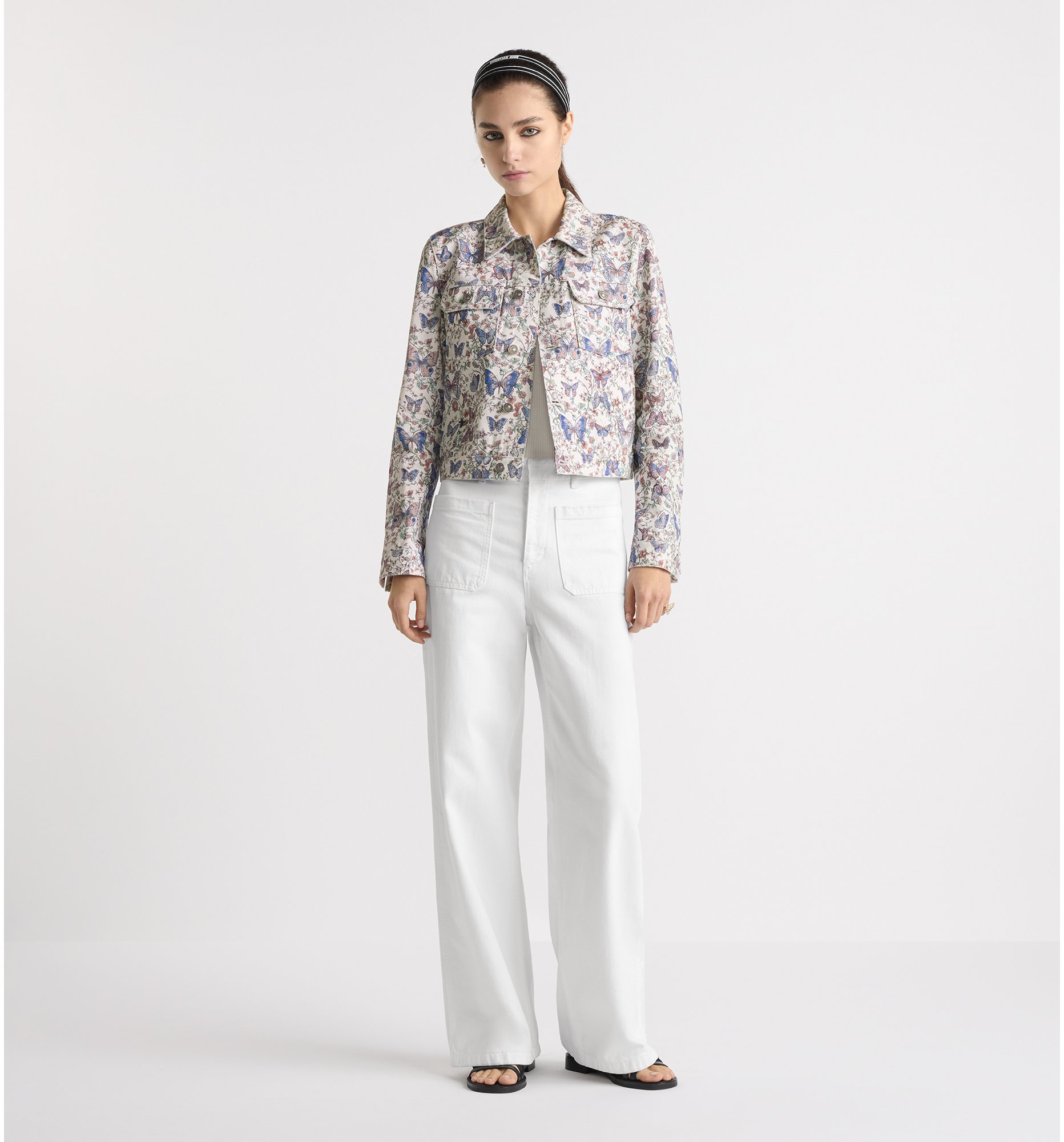 aria_look Jacket Front view