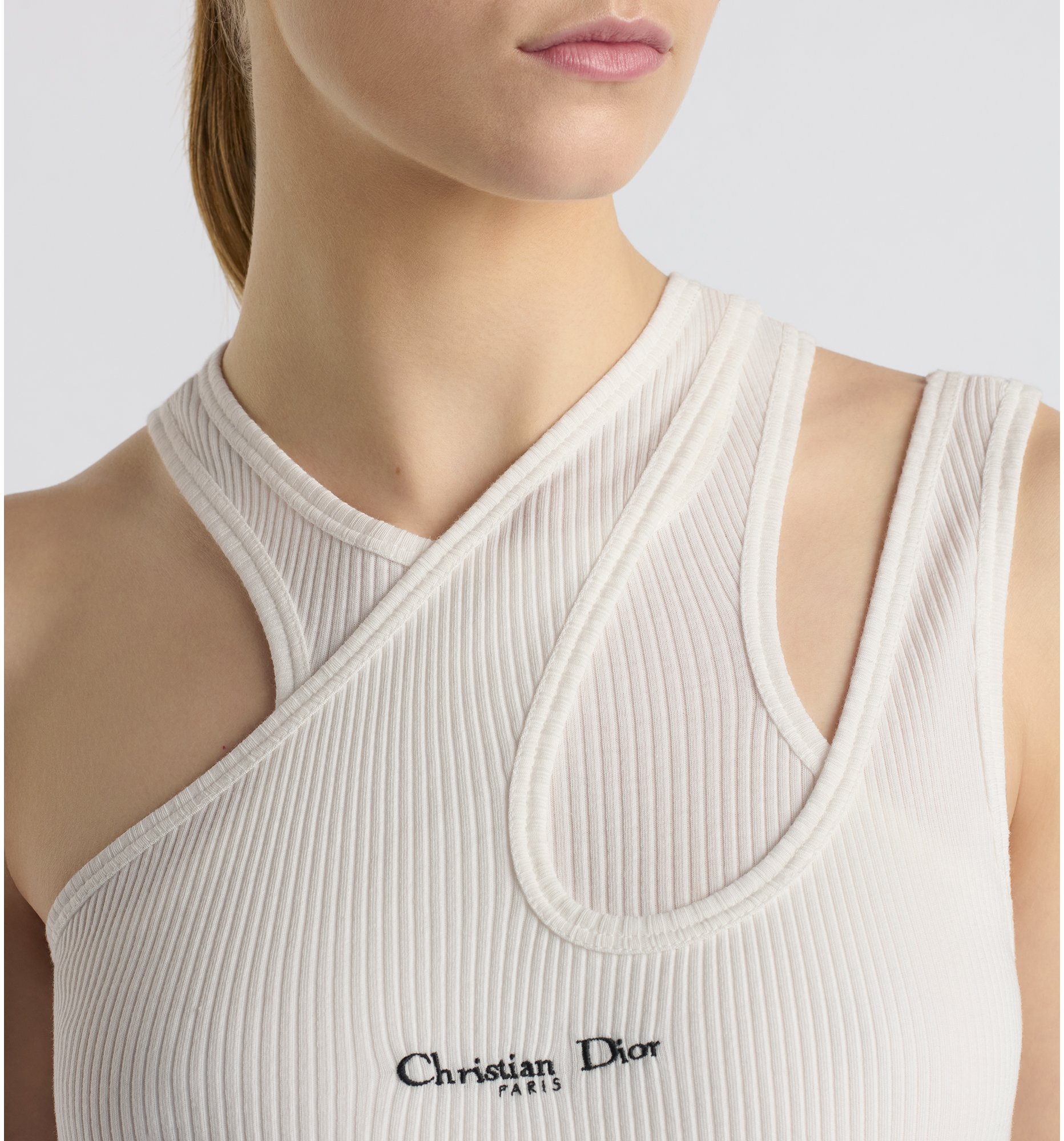 aria_look Asymmetric Tank Top Worn view cropped