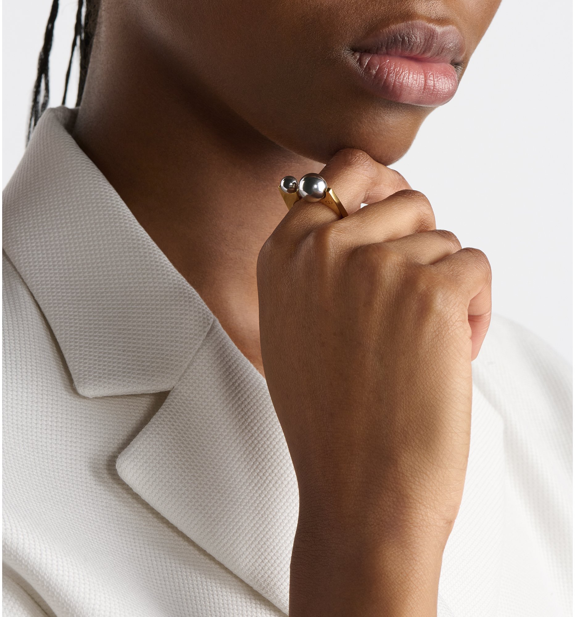 aria_look Dior Tribales New Look Ring Detailed view