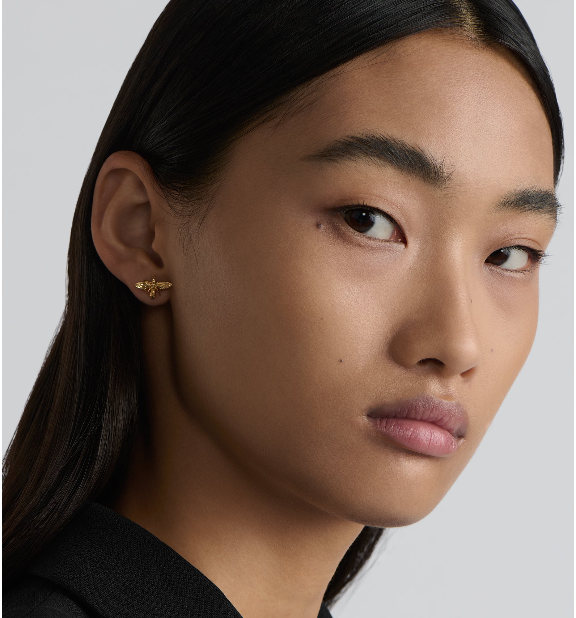 aria_look Dio(r)evolution Earrings Back view