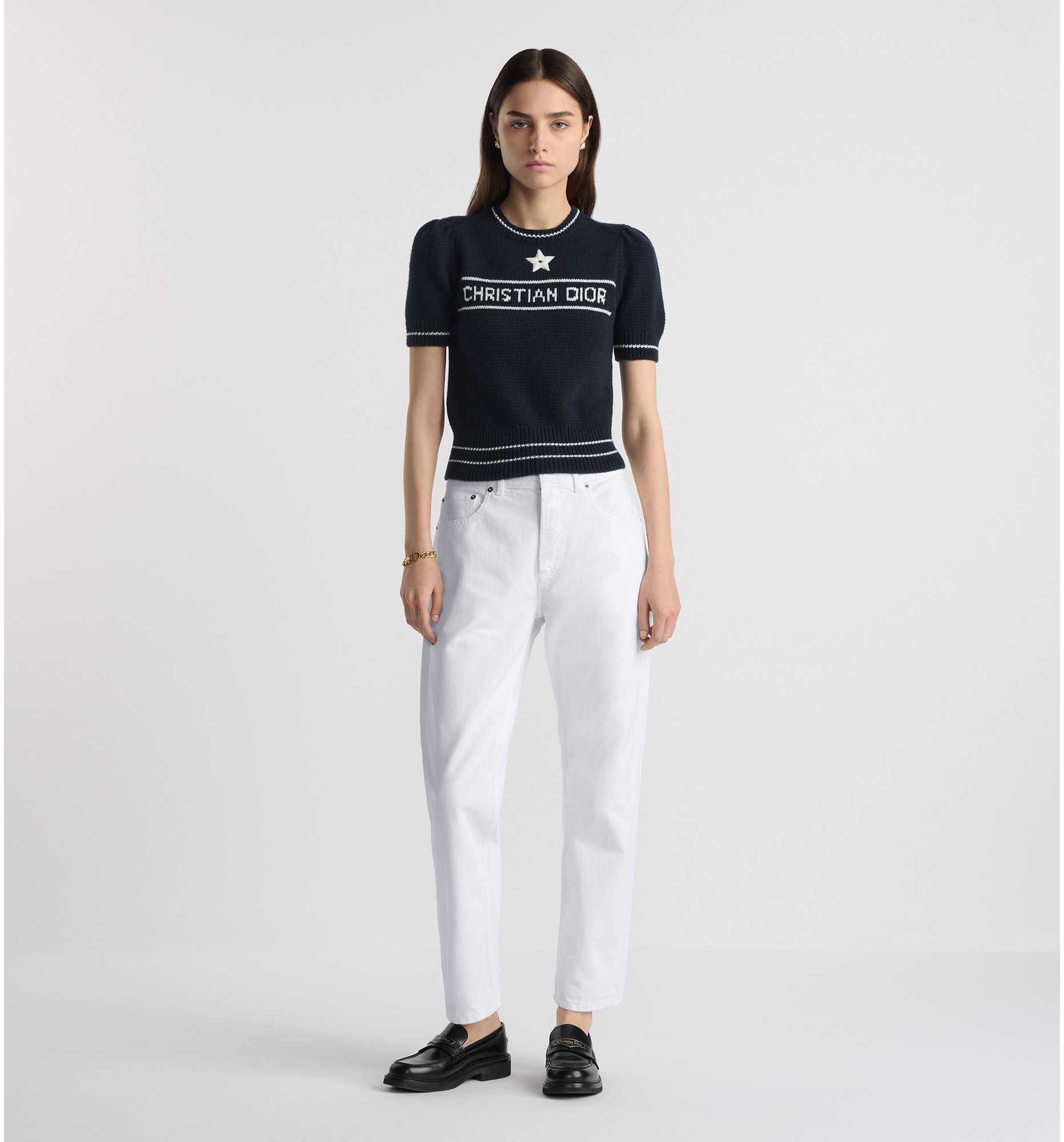 aria_look Christian Dior Short-Sleeved Sweater Front view