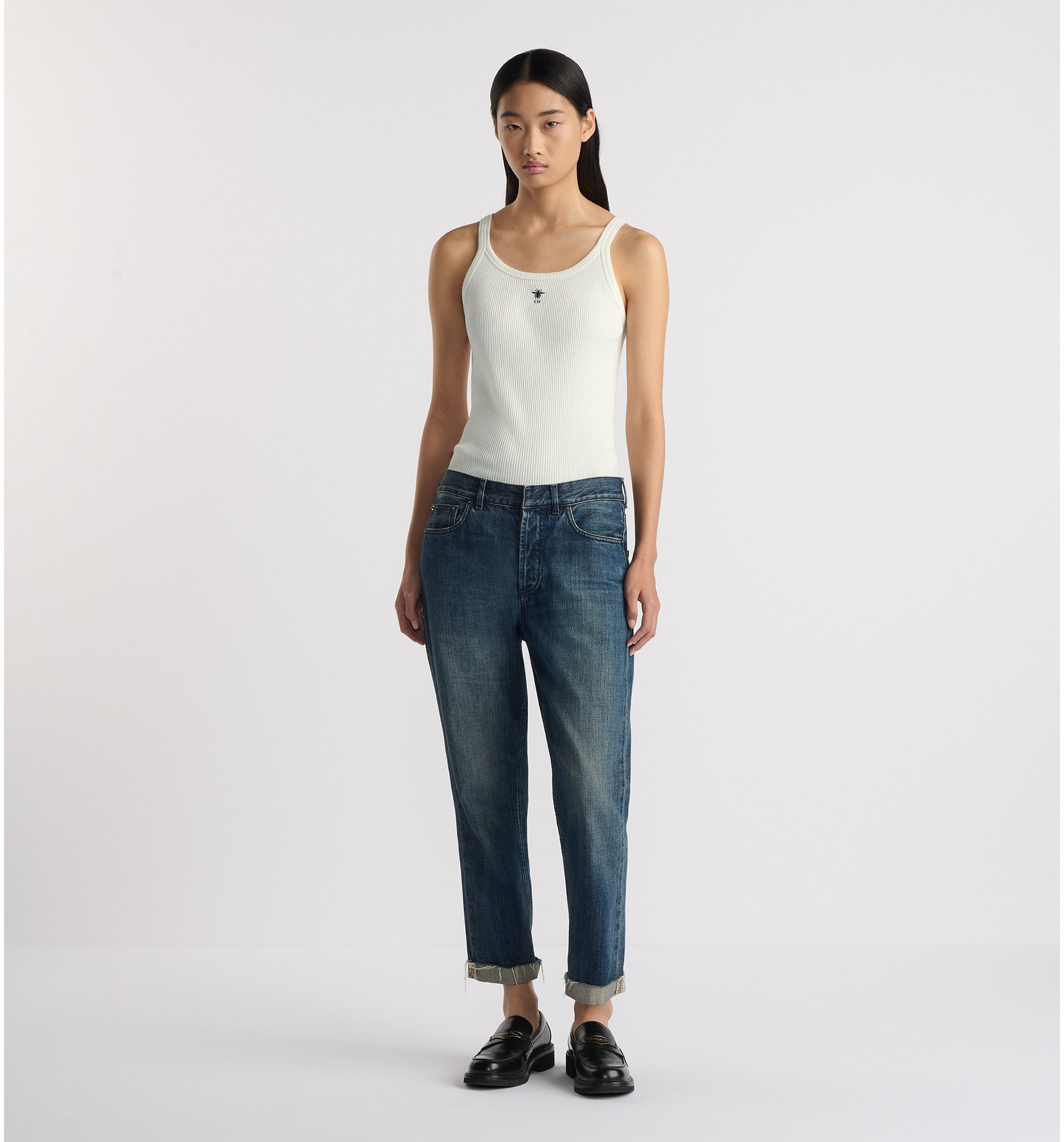 aria_look Tank Top Front view