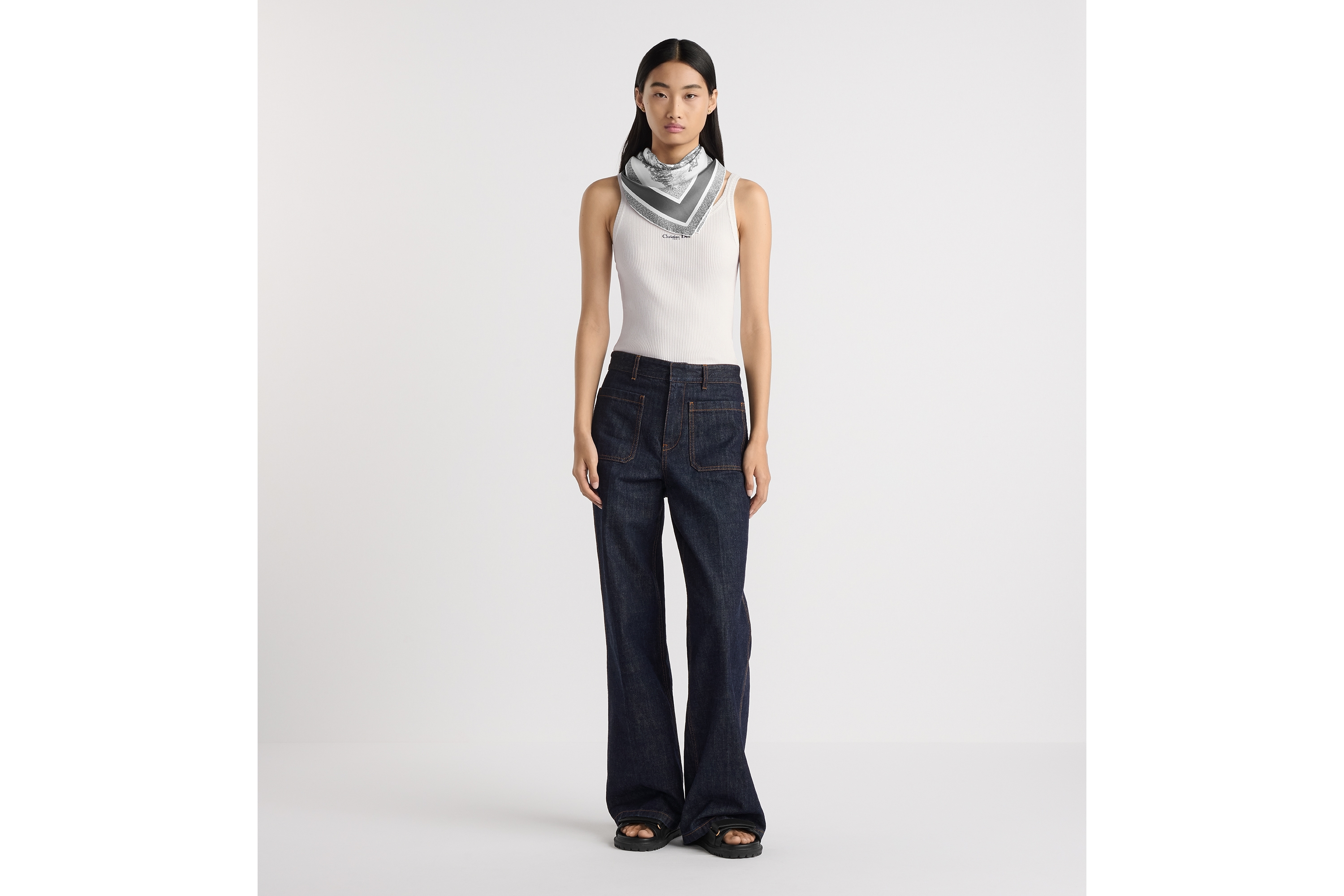 Look Toile de Jouy Sauvage 90 Square Scarf Ivory and Gray Silk Twill E17