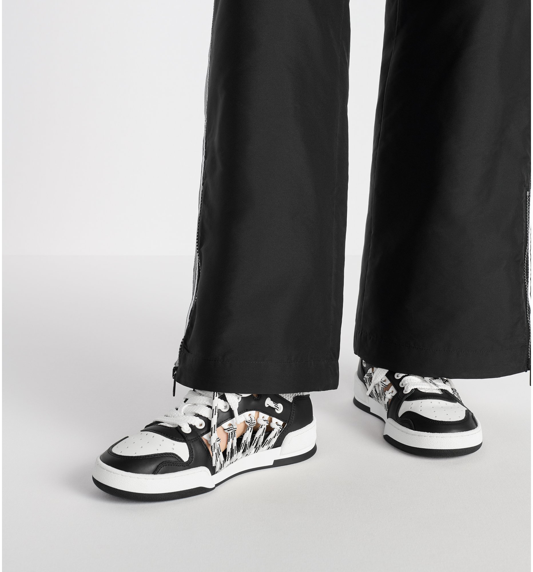 aria_look Dior First High-Top Sneaker
