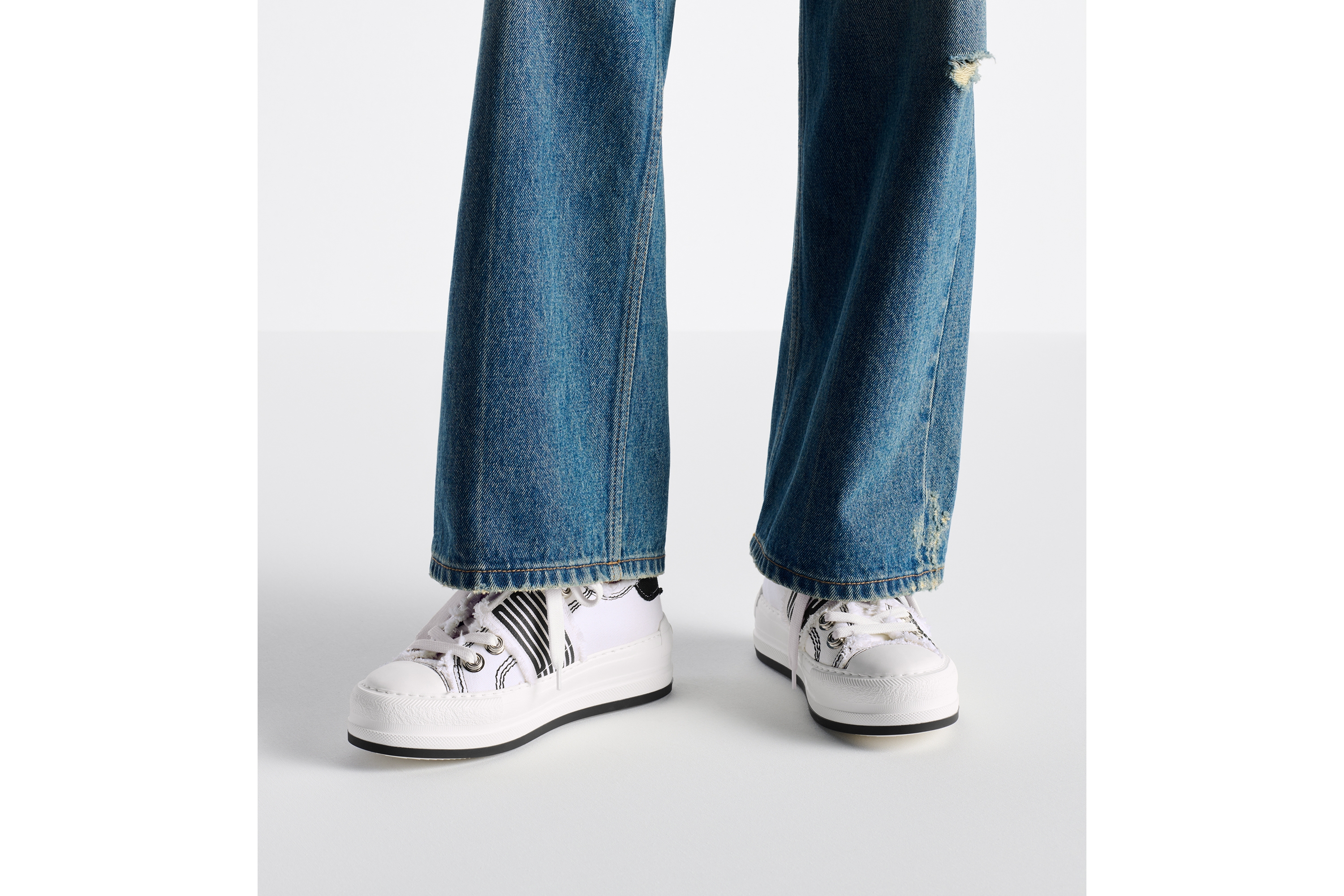 Walk'n'Dior プラットフォームスニーカー Dior Graphique フリンジ コットンキャンバス E14