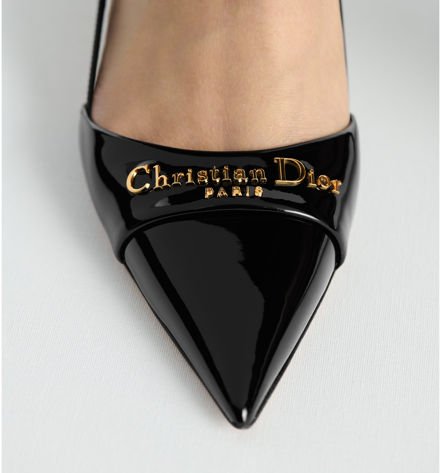 aria_look My Dior Slingback Pump