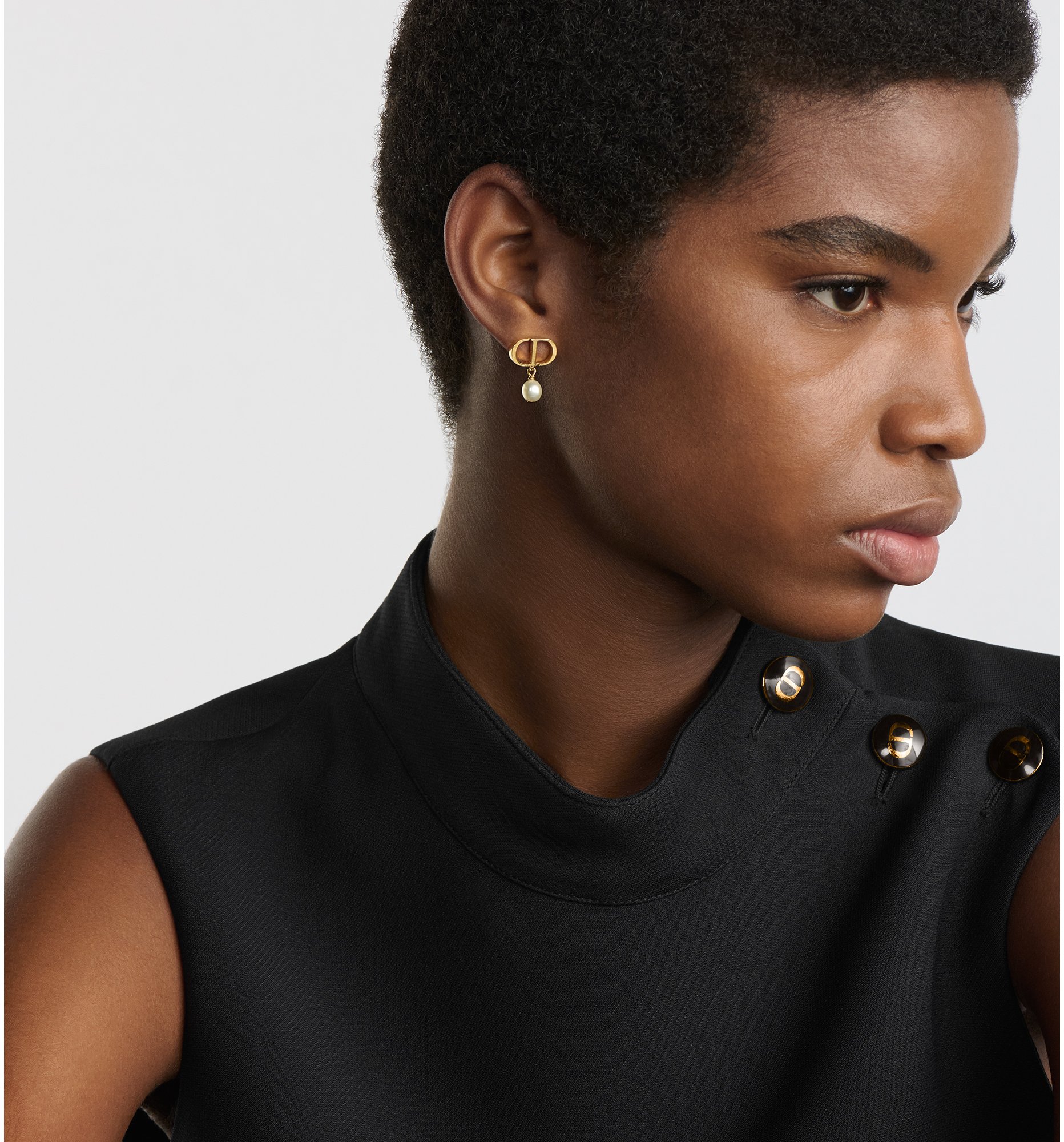 aria_look Petit CD Earrings Back view
