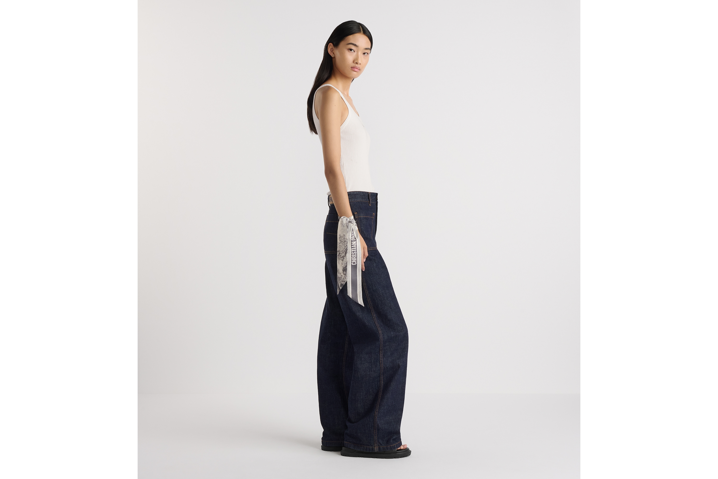 look_image_alt_prefix Toile de Jouy Sauvage Mitzah-Schal Seidentwill in Elfenbeinfarbe und Grau E17