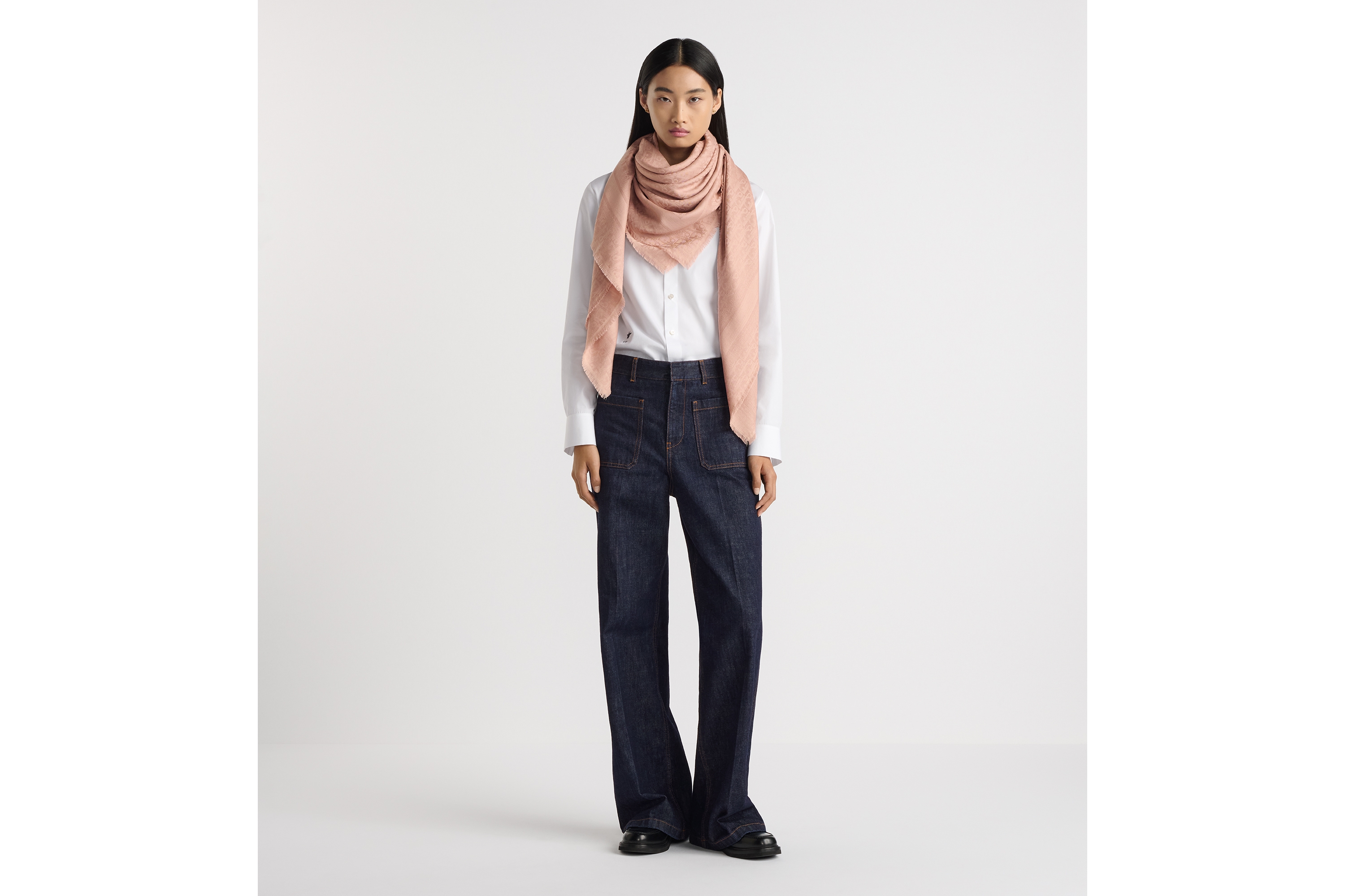 Look Dior Oblique Shawl Rose des Vents Wool, Silk and Cashmere E17