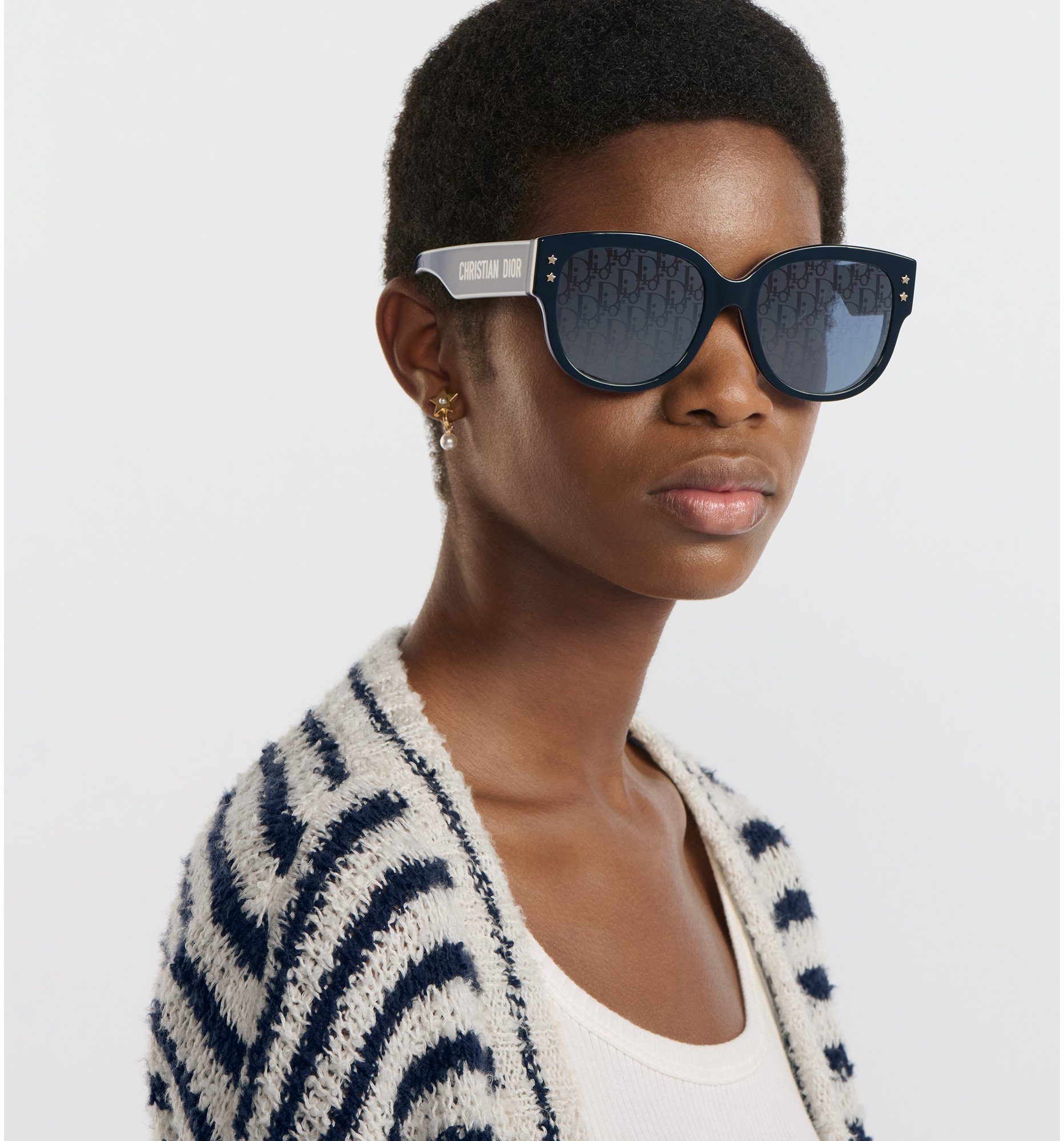 aria_look DiorPacific B2F Back view
