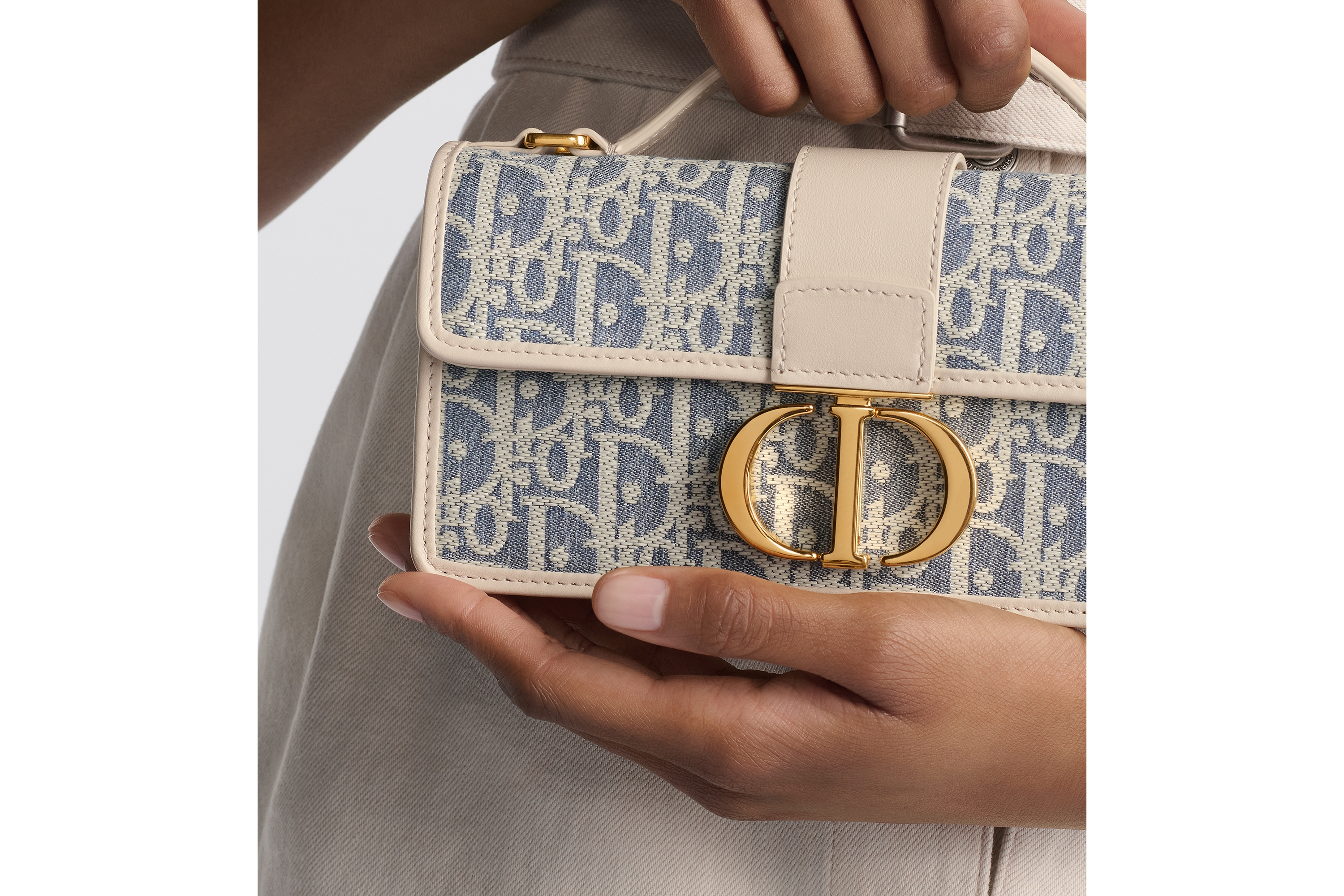 DIOR 25S MINI SOFT SADDLE BAG 19 IN BLUE DIOR OBLIQUE CHAMBRAY AND IVORY SMOOTH CALFSKIN