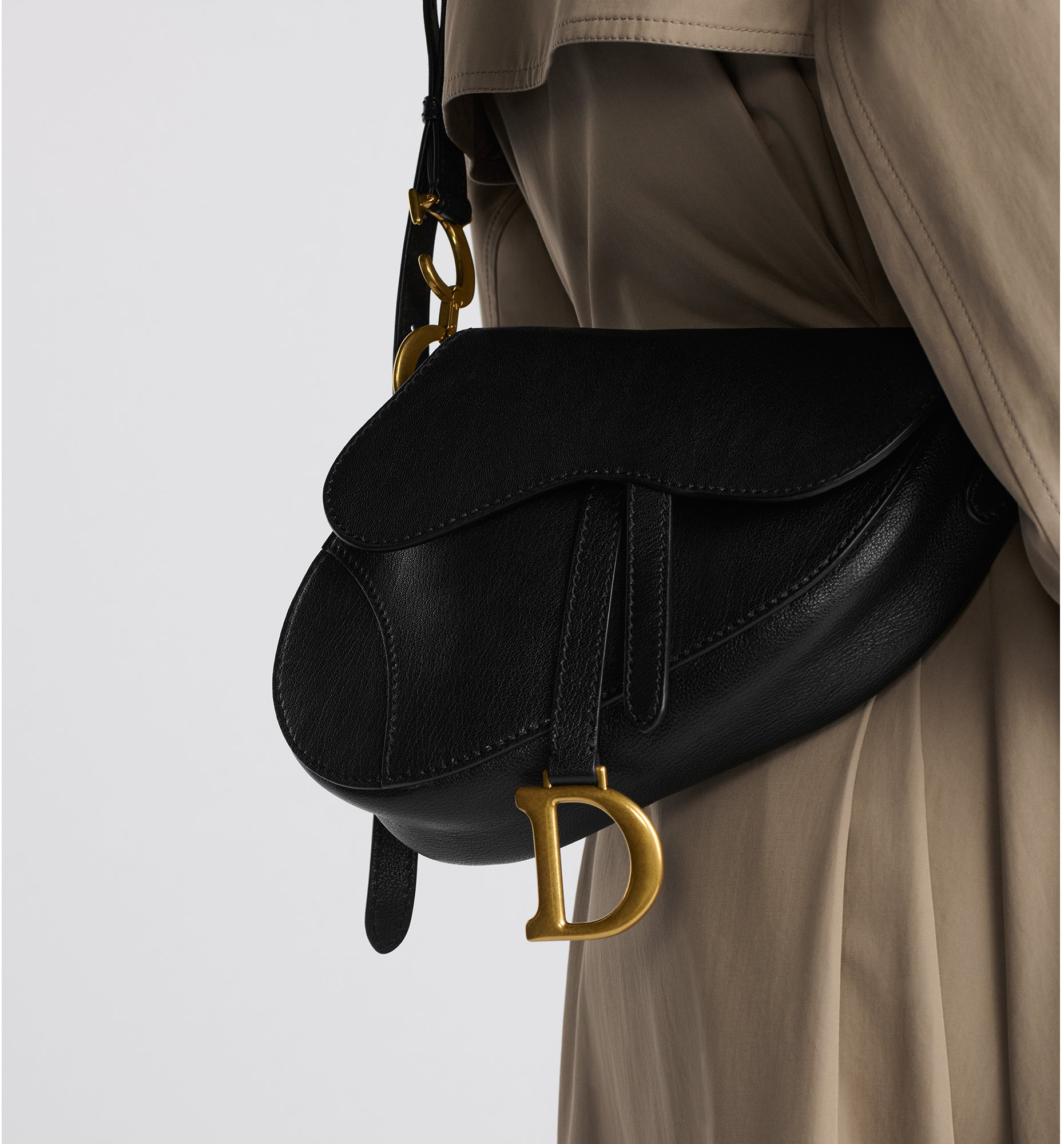 aria_look Medium Soft Saddle Bag with Strap