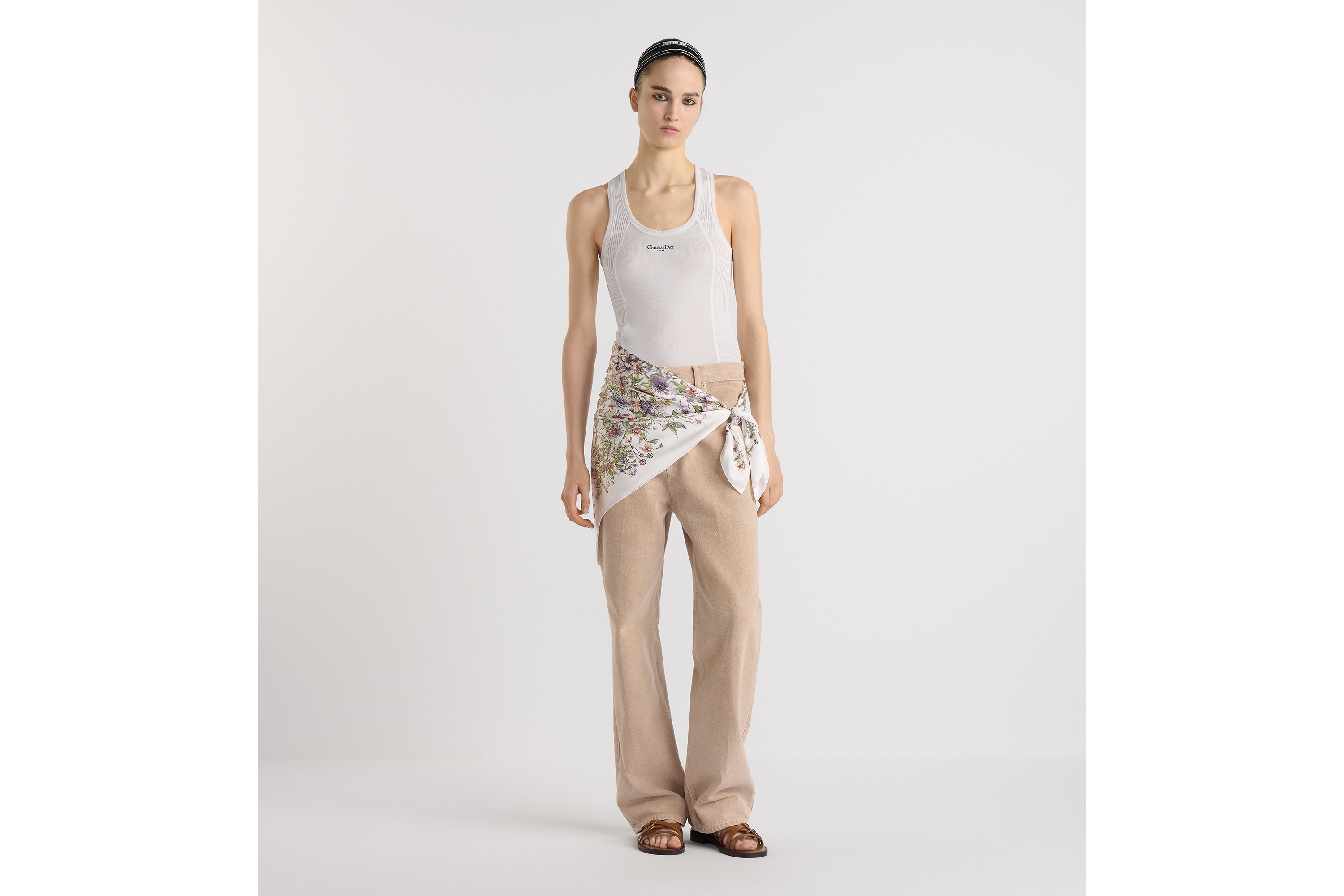 Carré De Soie Vintage Gianfranco Ferré à Motif Floral - Occasion En Très Bon état, Fabriqué En Italie