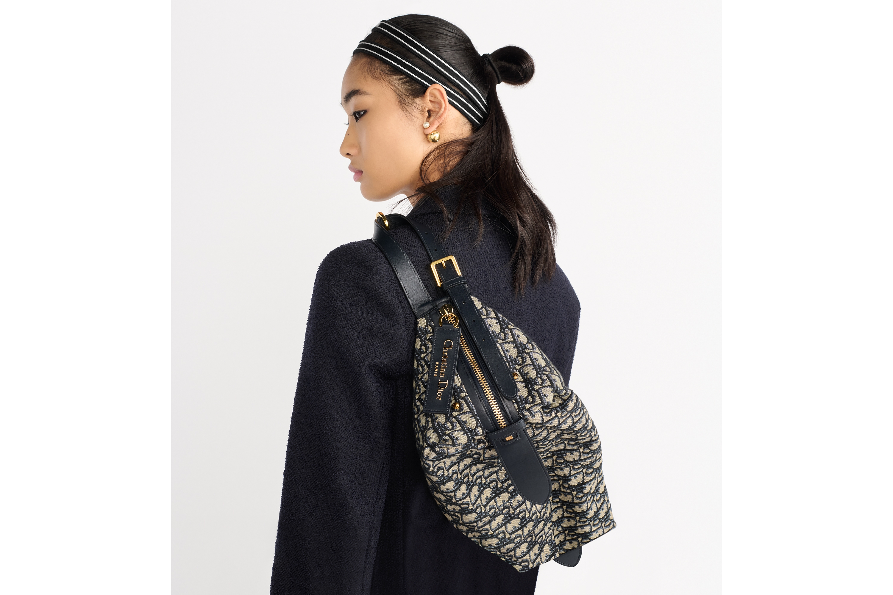 Large D-Journey Bag