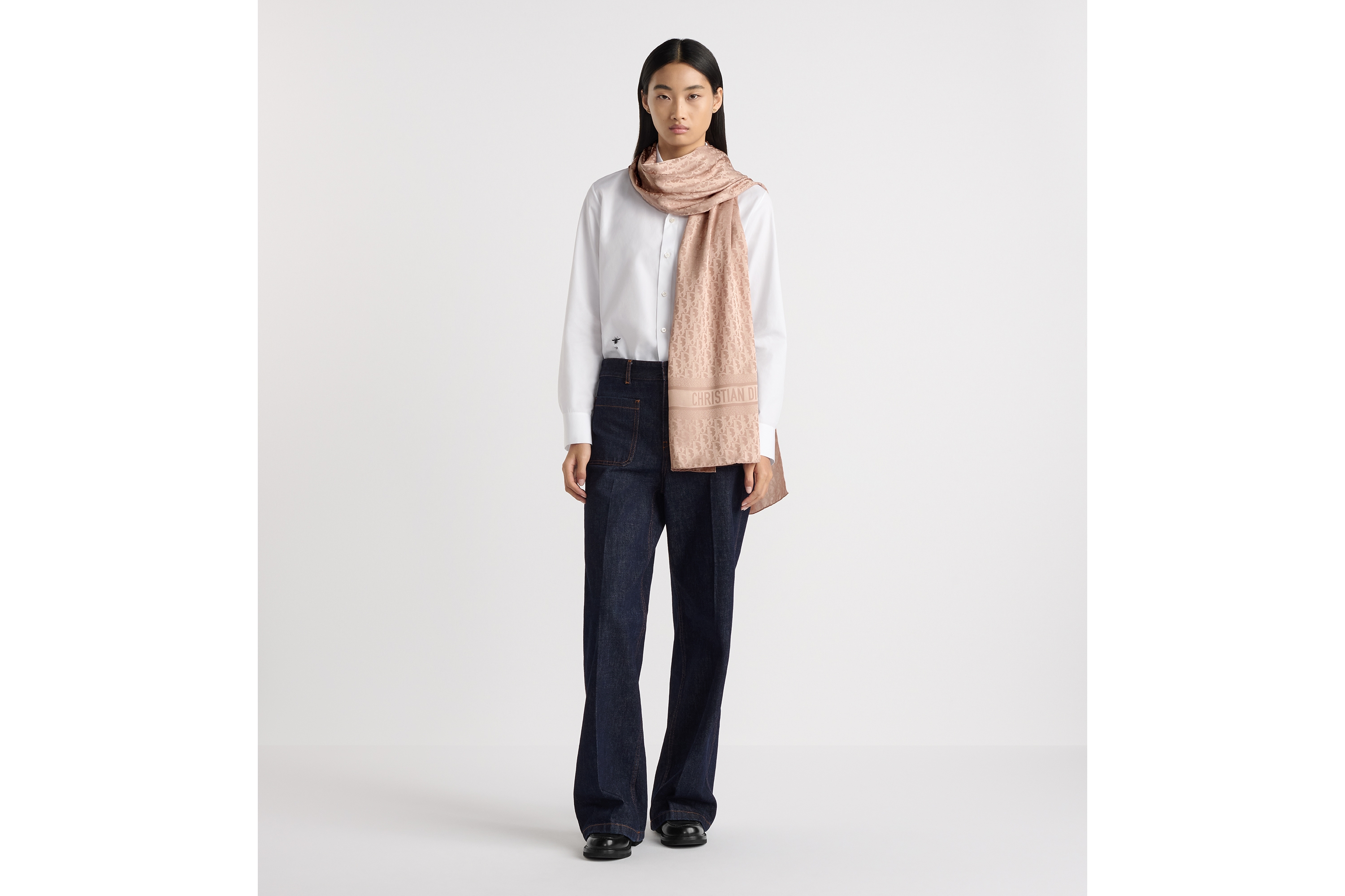 Look Dior Oblique Stole Rose des Vents Silk E17
