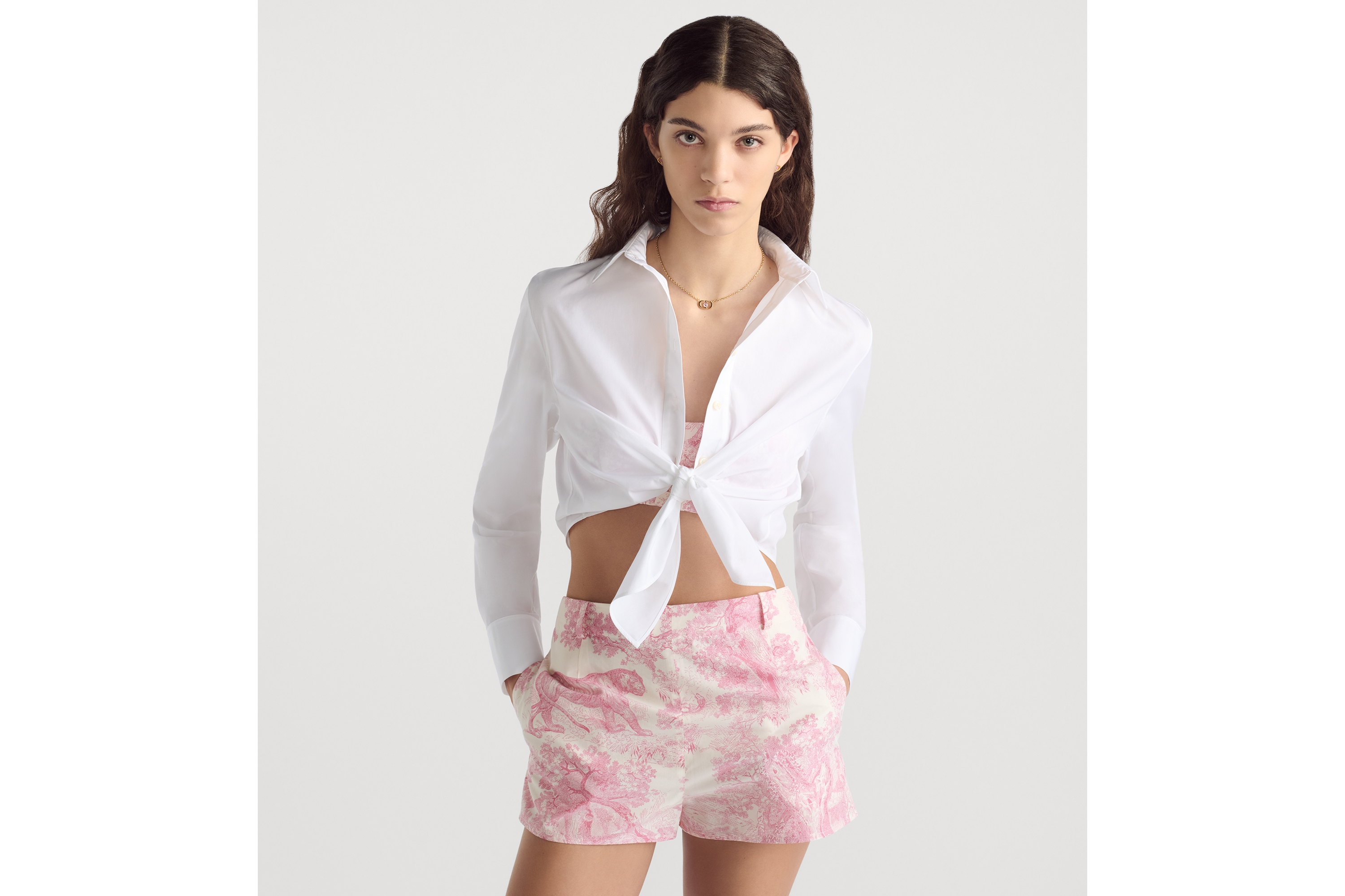 Dioriviera Shorts White Cotton and Silk Poplin with Cherry Blossom Pink Toile de Jouy Sauvage Motif E03